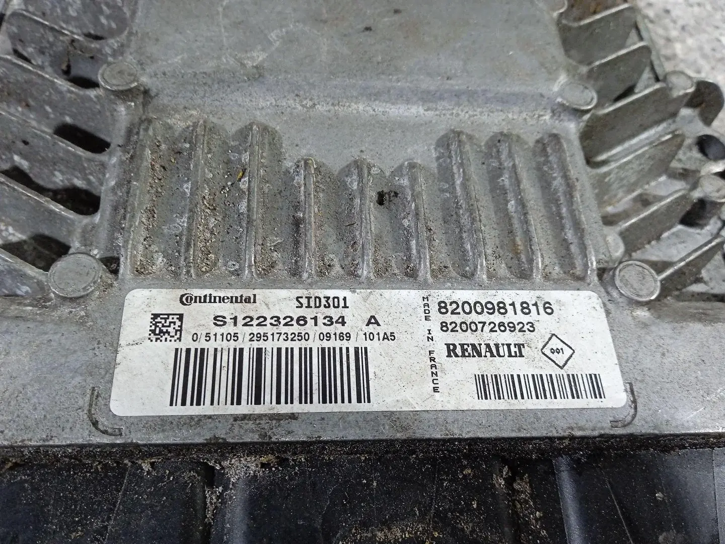 Блок управления двигателем 8200726923, 8200981816, S122326134