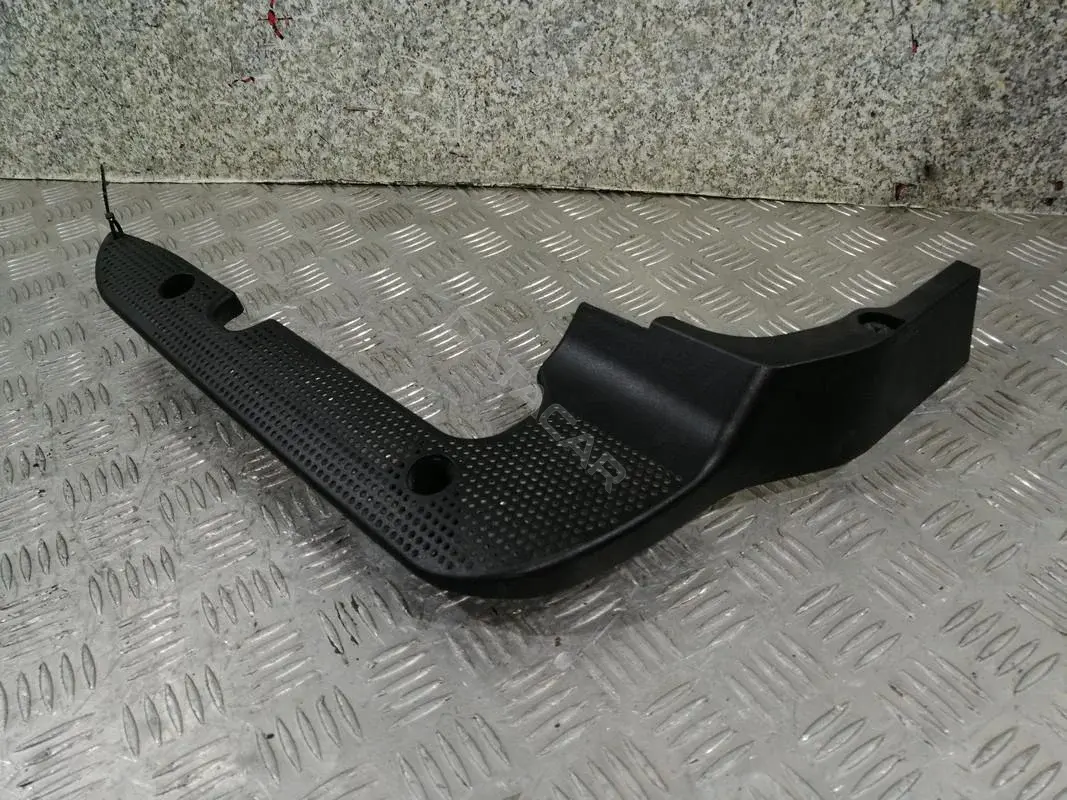 Декоративная крышка двигателя 06A119518G
