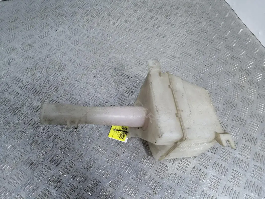 Бачок омывателя 98610-29000