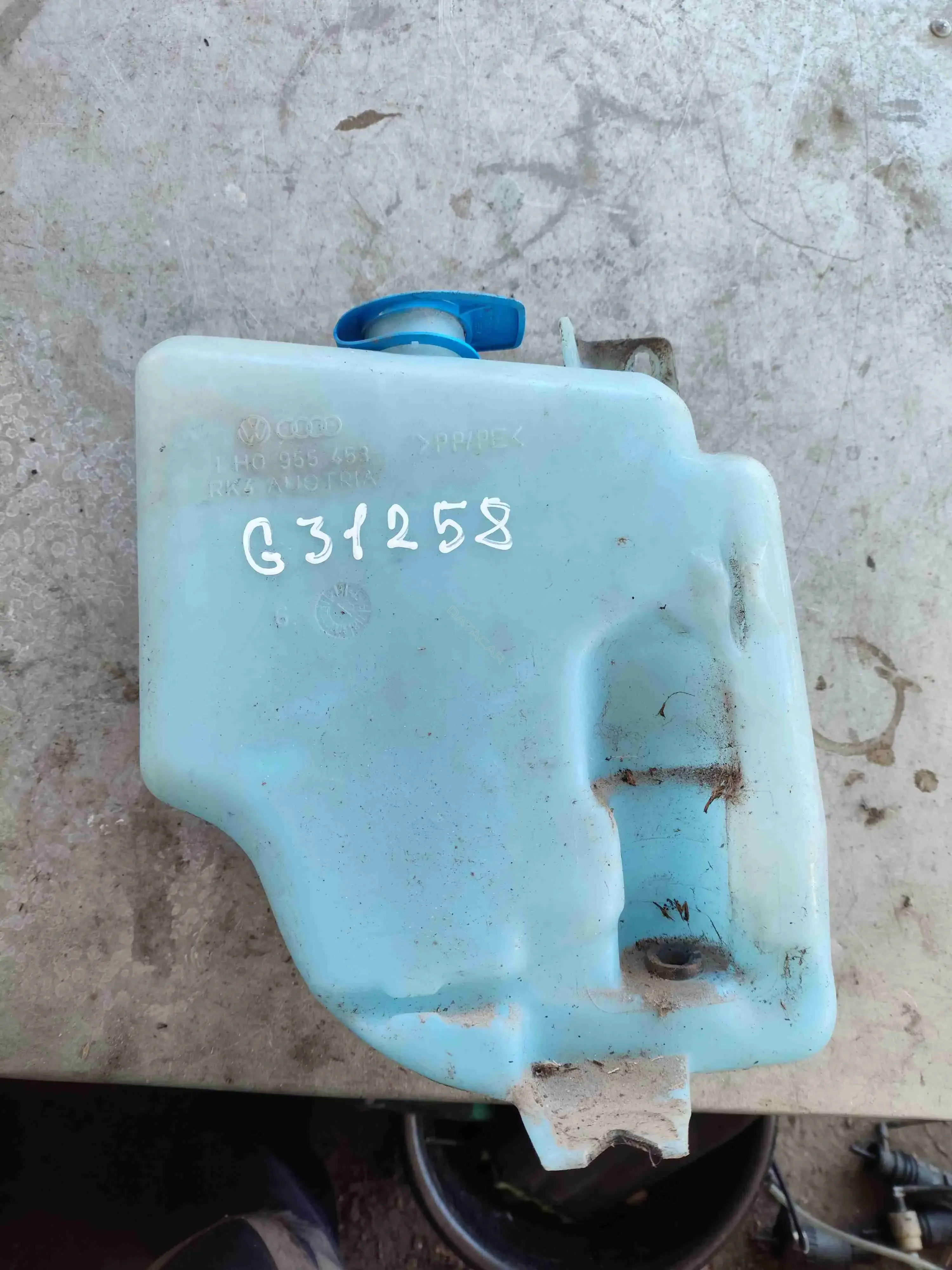Бачок омывателя 1H0955453