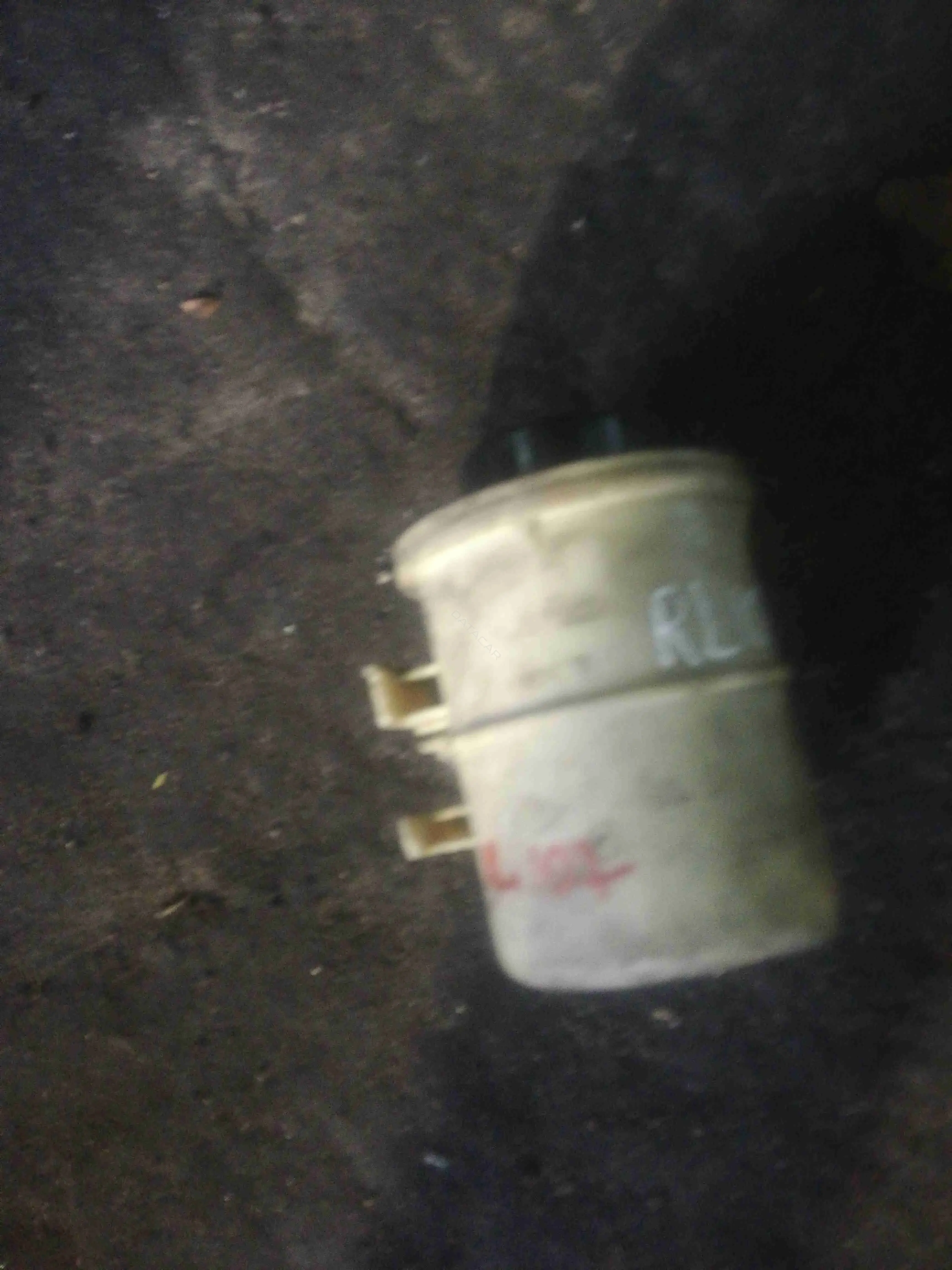 Бачок гидроусилителя 8200005185