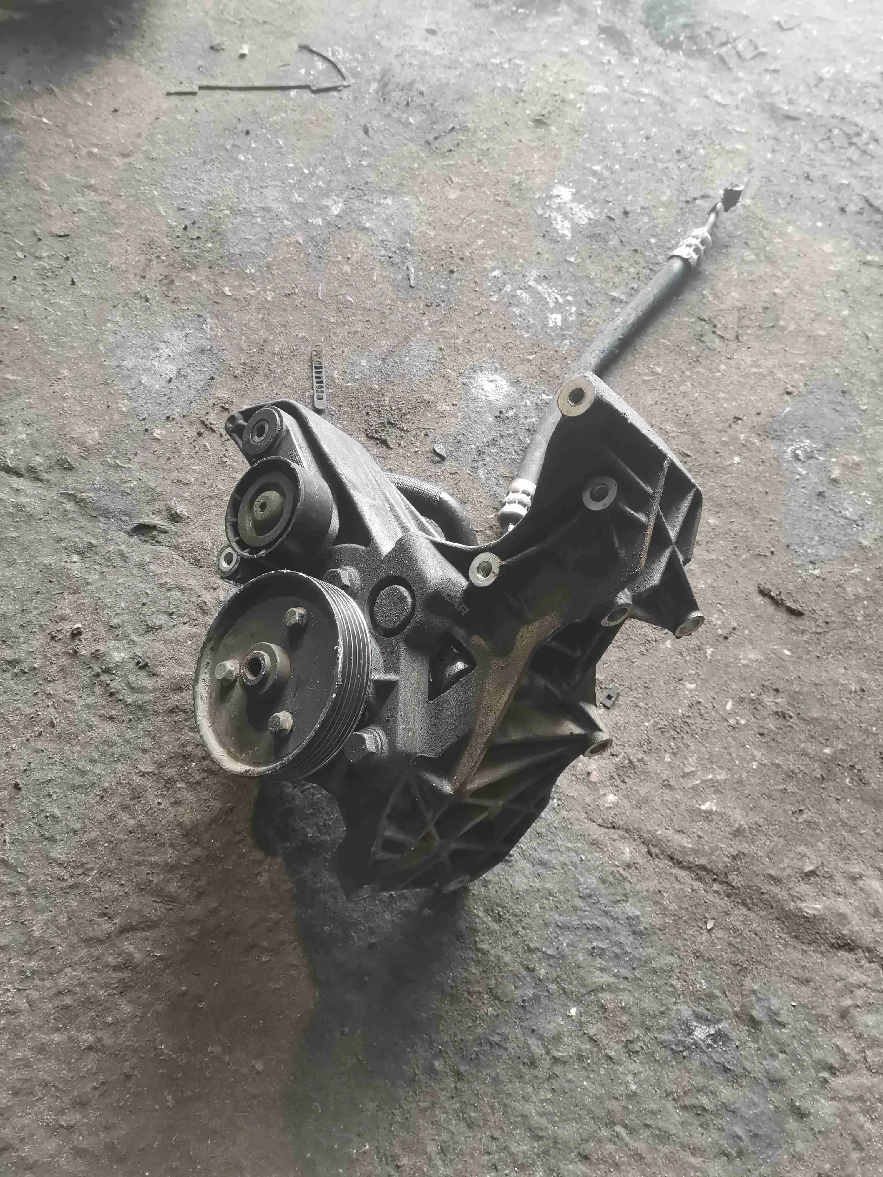 Насос гидроусилителя руля ID-359b24ad