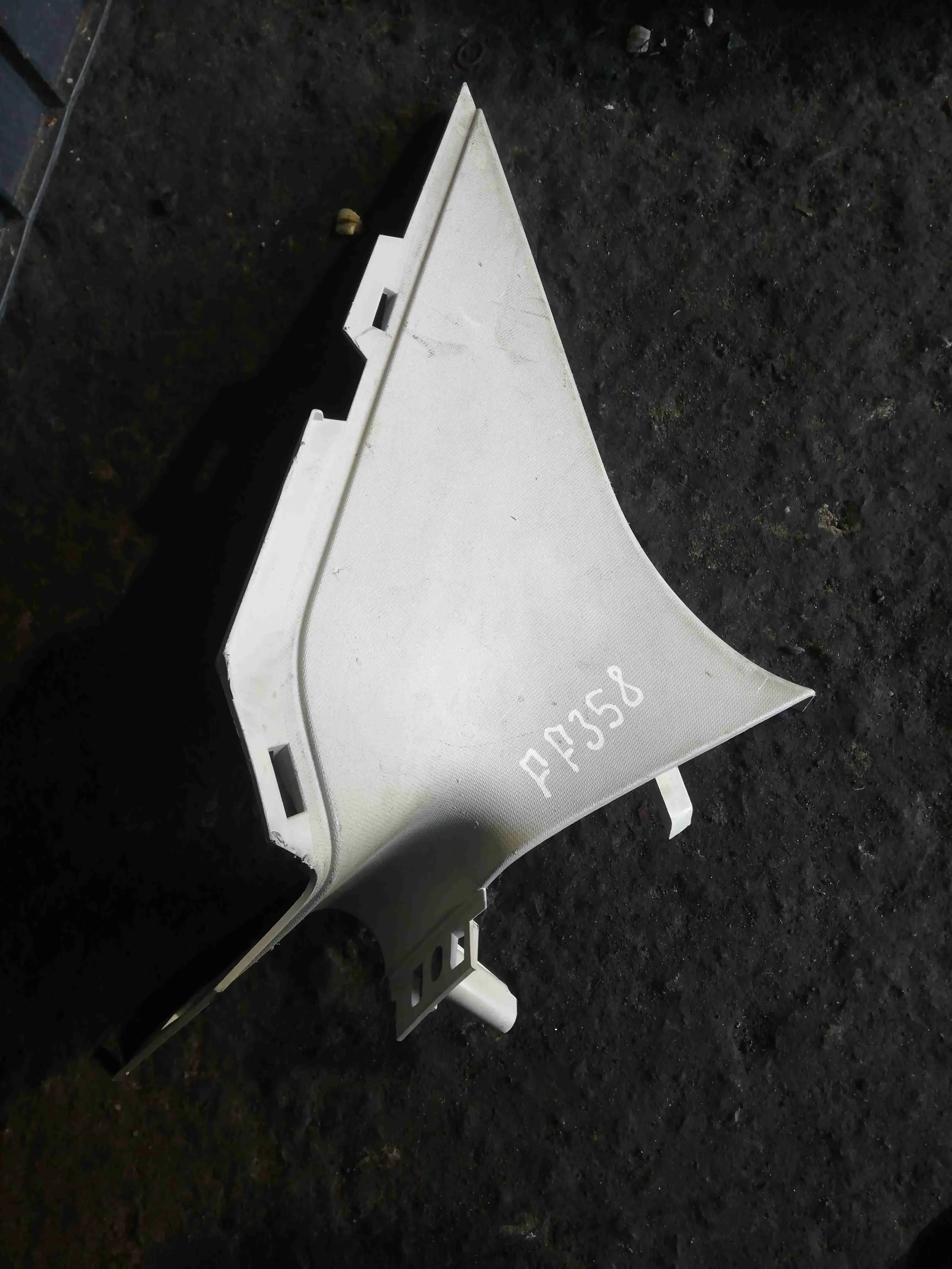 Пластик салона bm51a280c47a