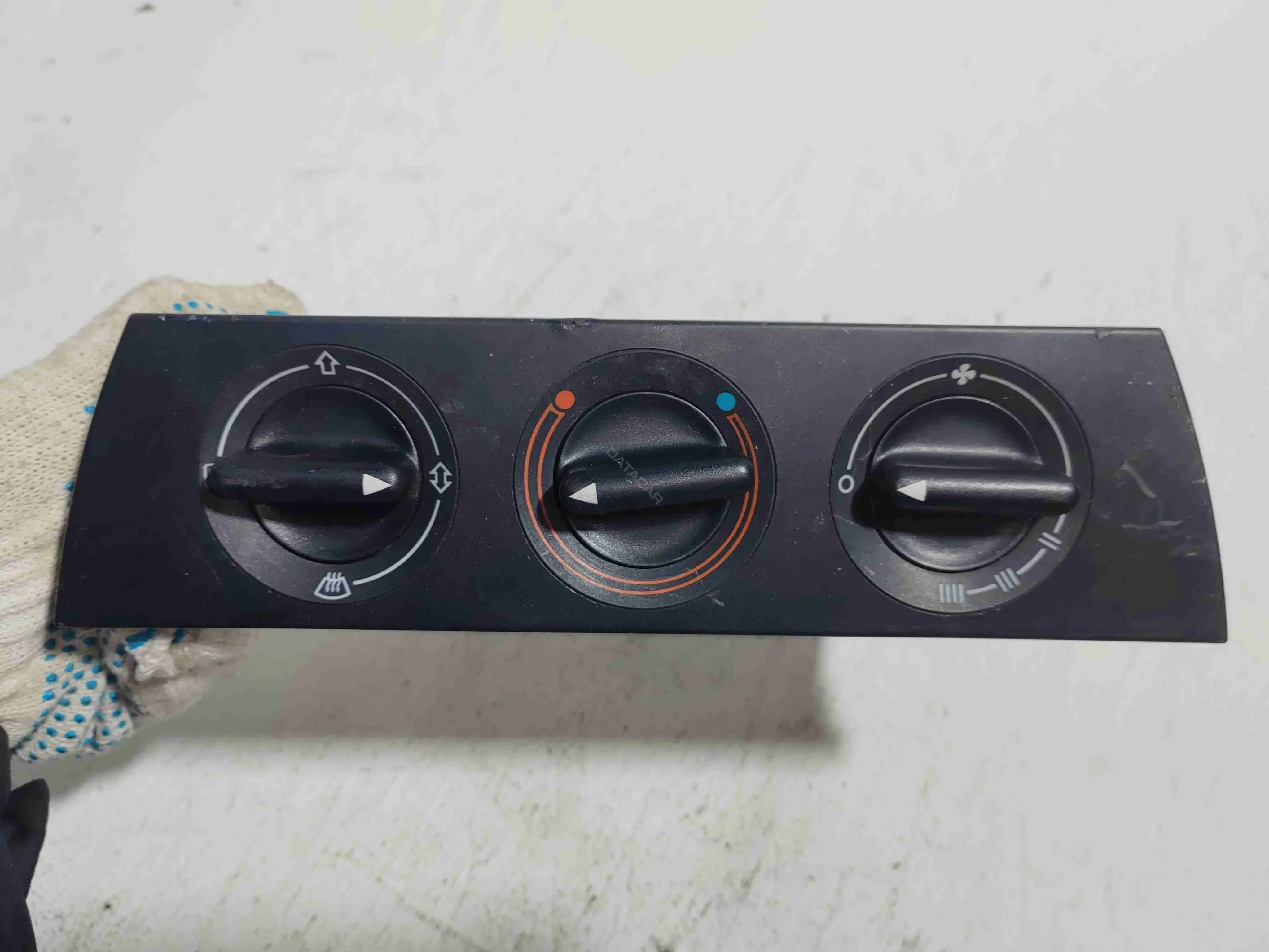 Блок управления климат-контролем 4A0959511