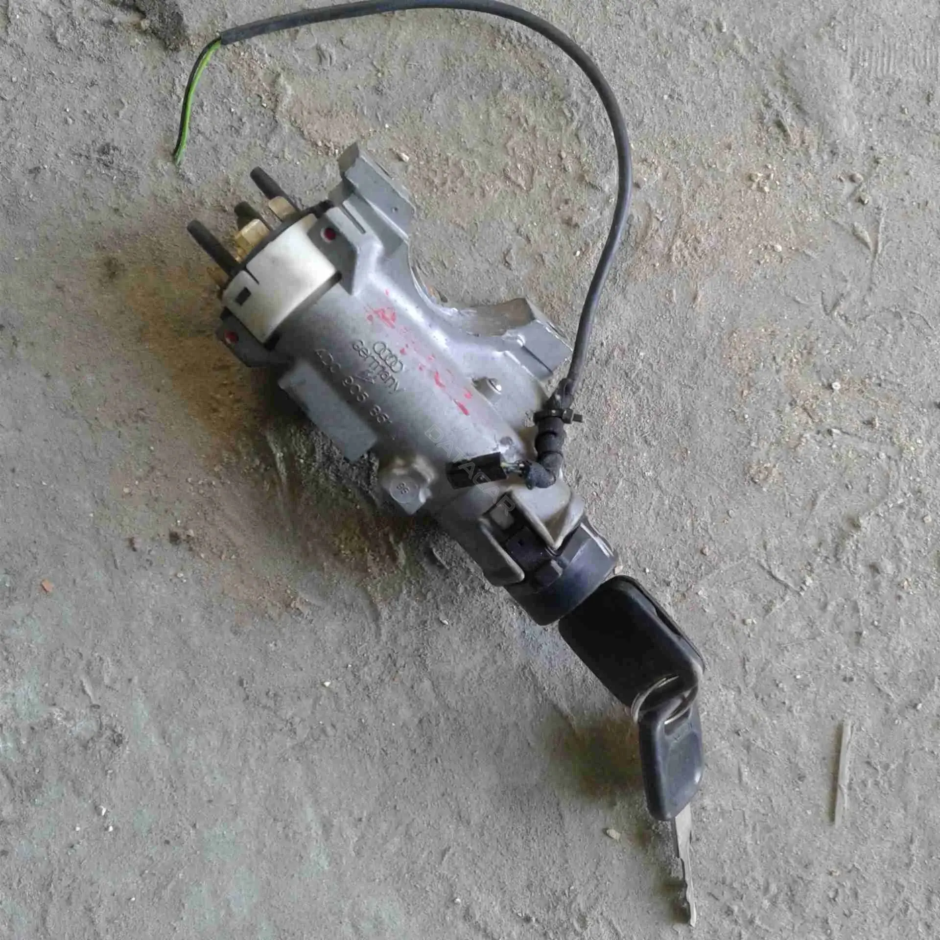 Замок зажигания 4d0905851