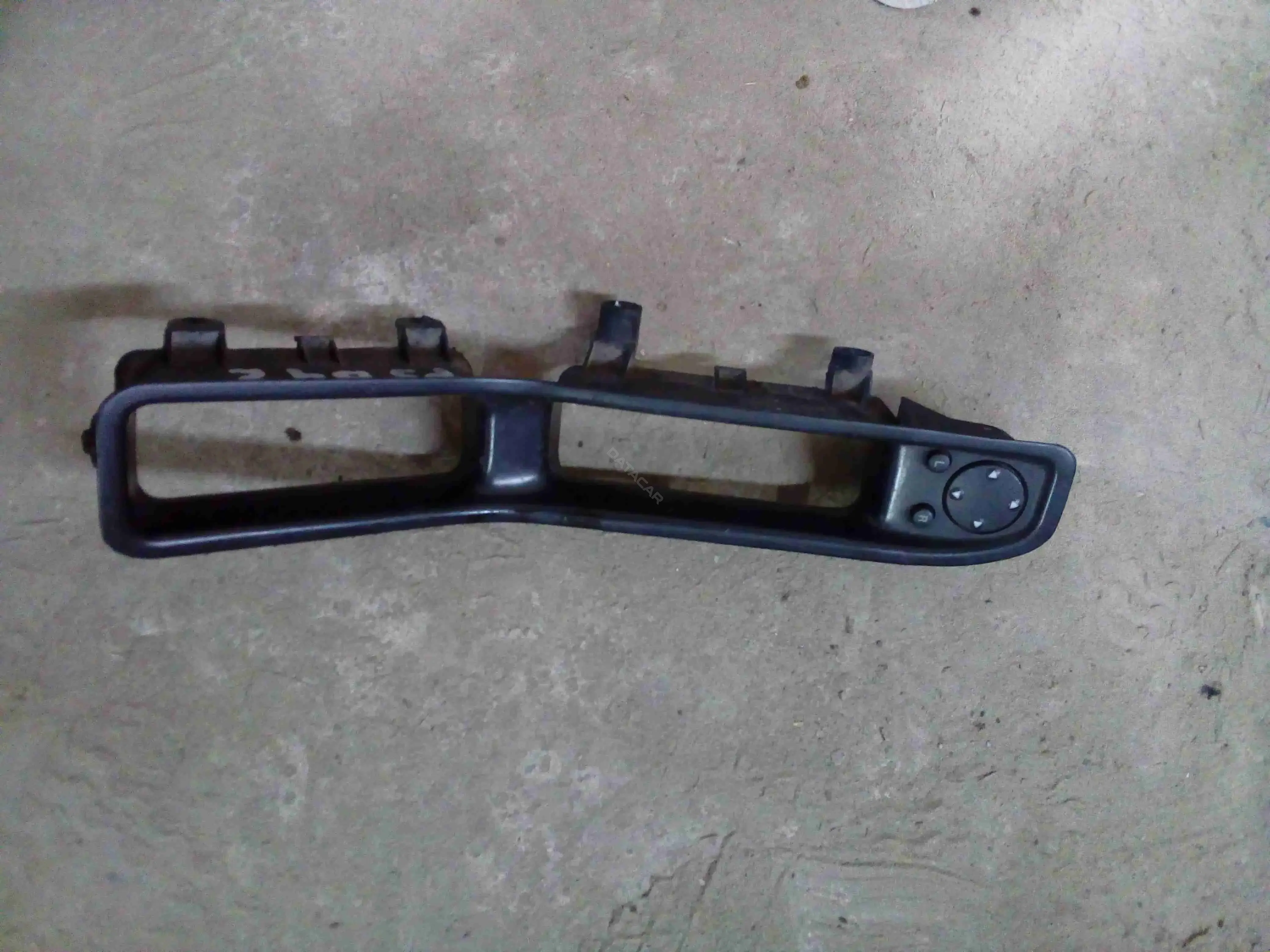 Джойстик регулировки зеркал 893867171f