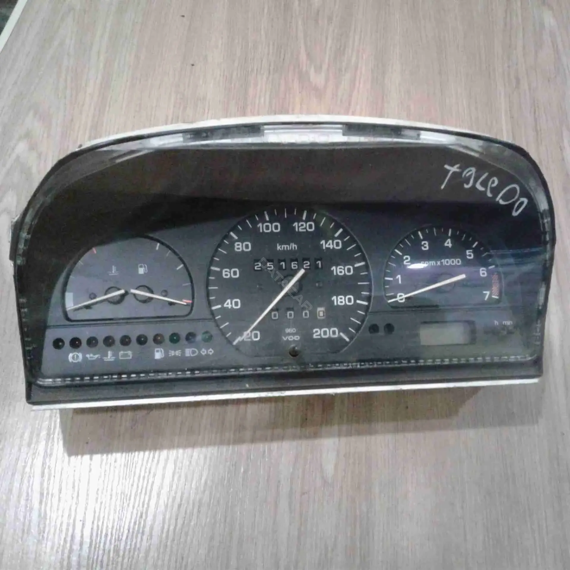 Панель приборов 1L0919033L