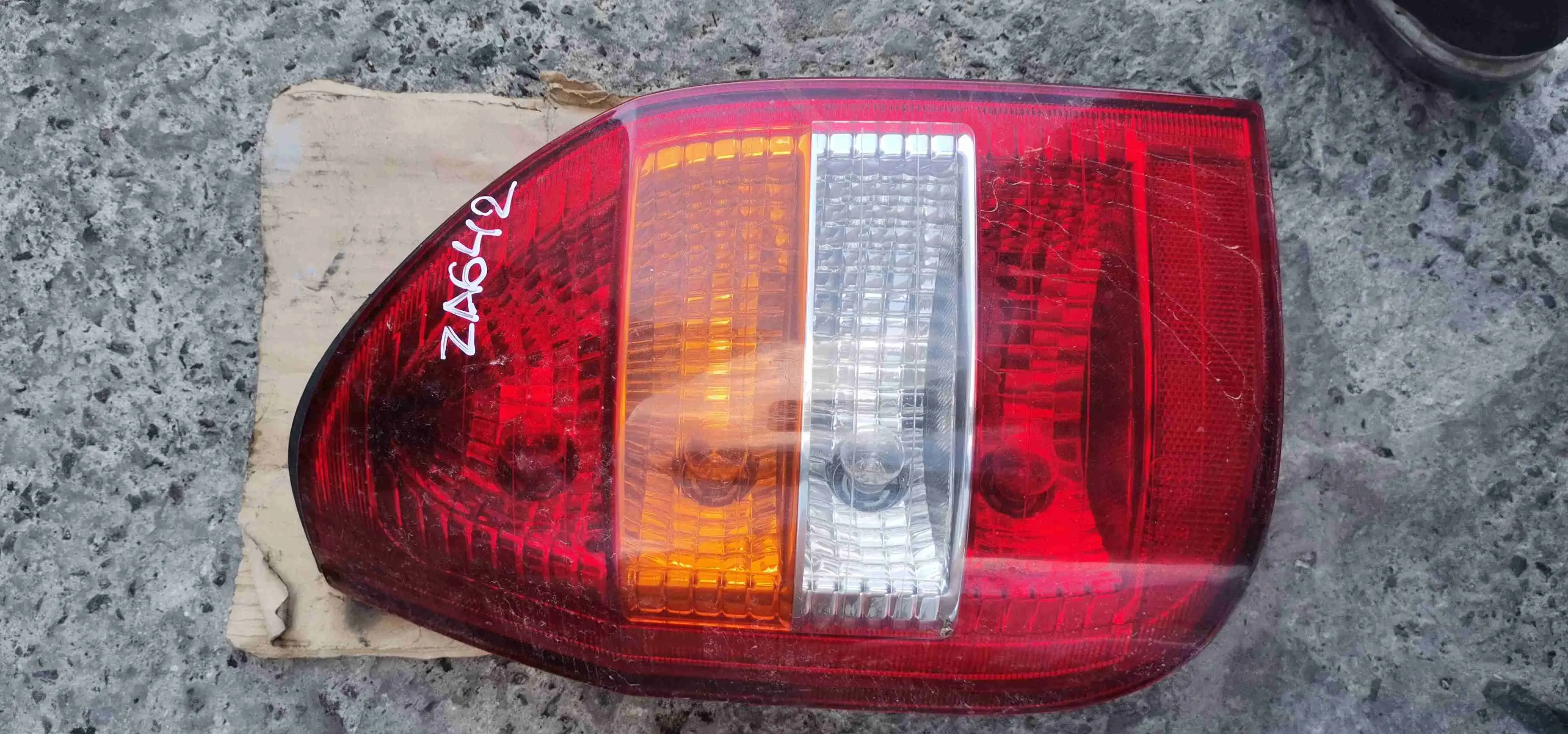 Задние фонари ZA642