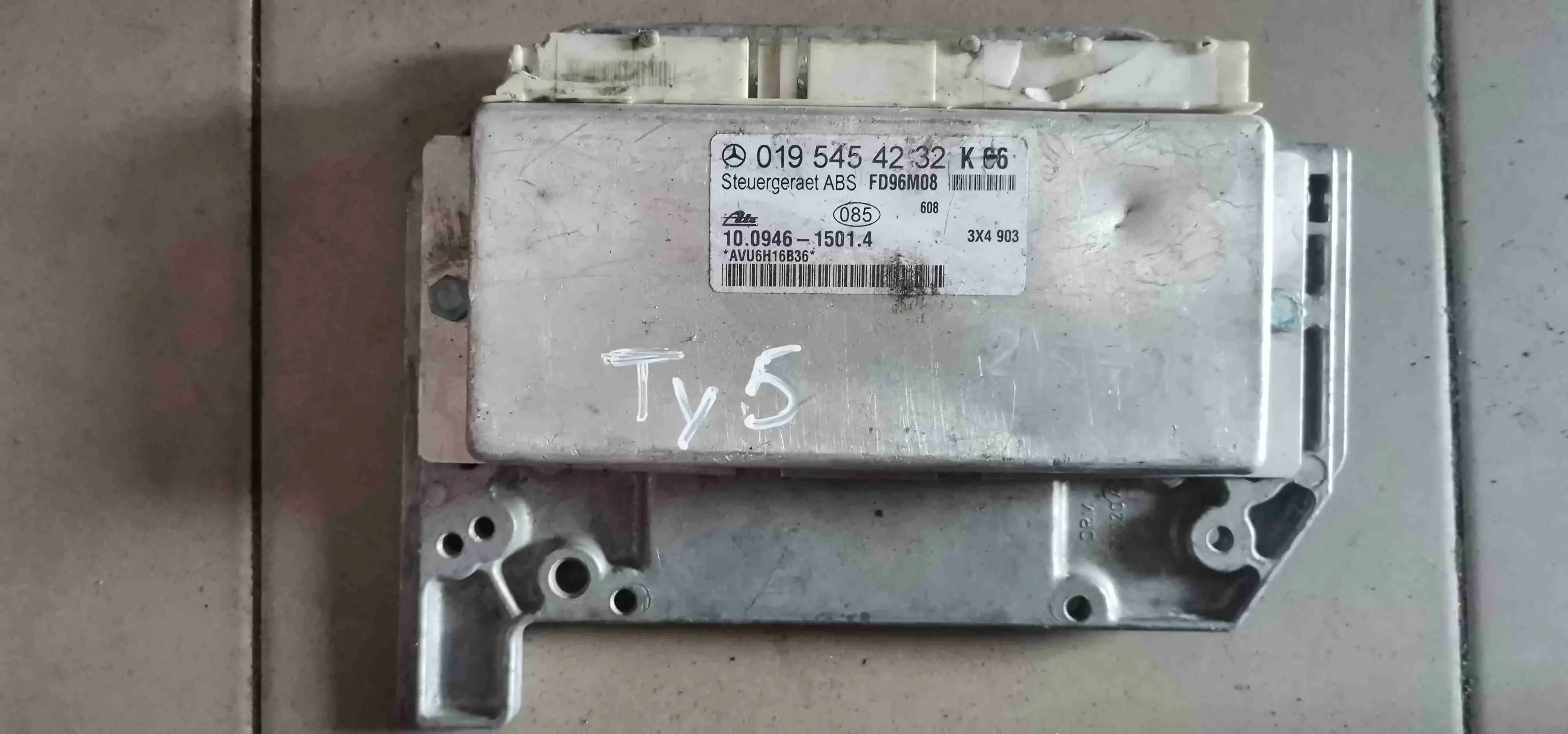 Блок управления АБС 0195454232