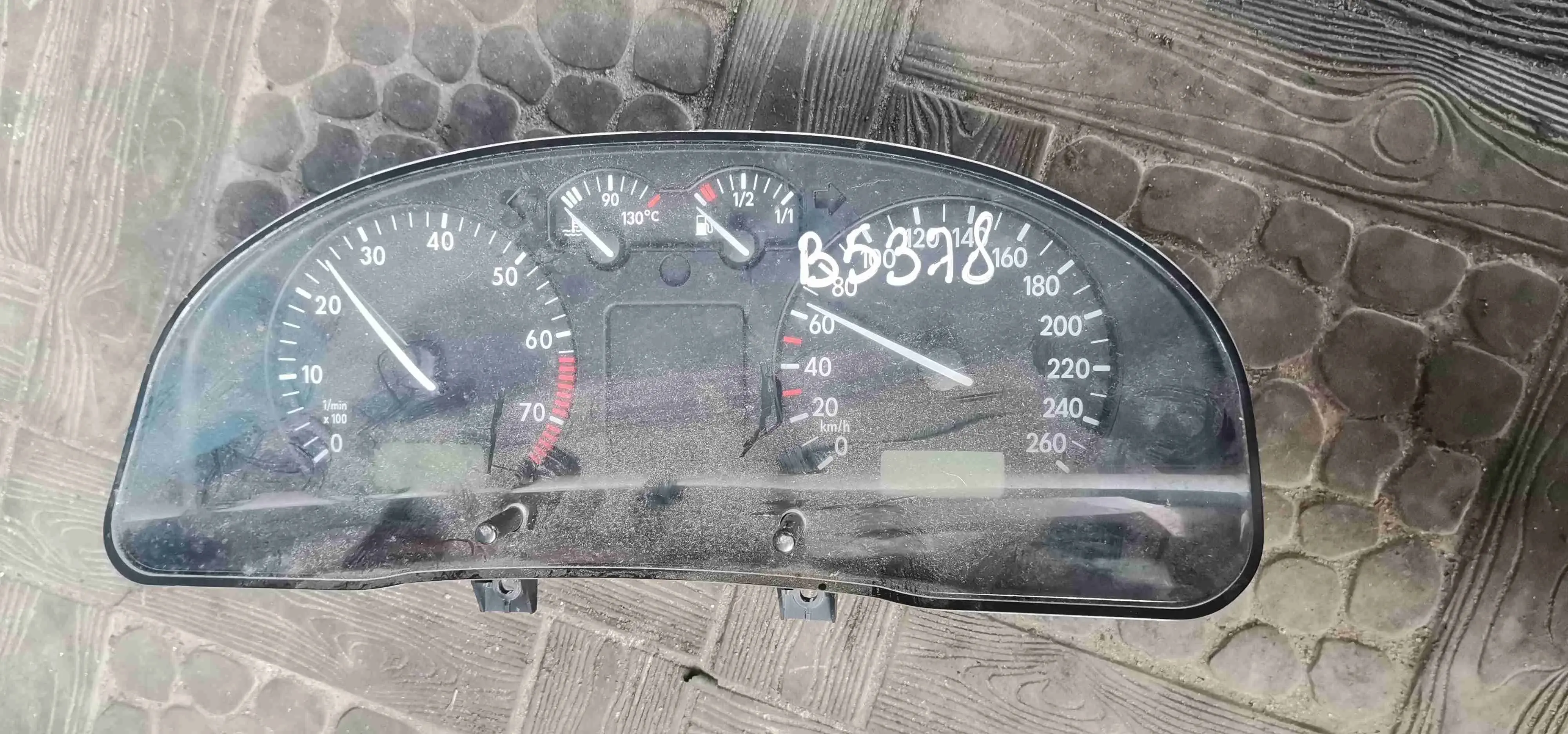 Панель приборов 09051949902