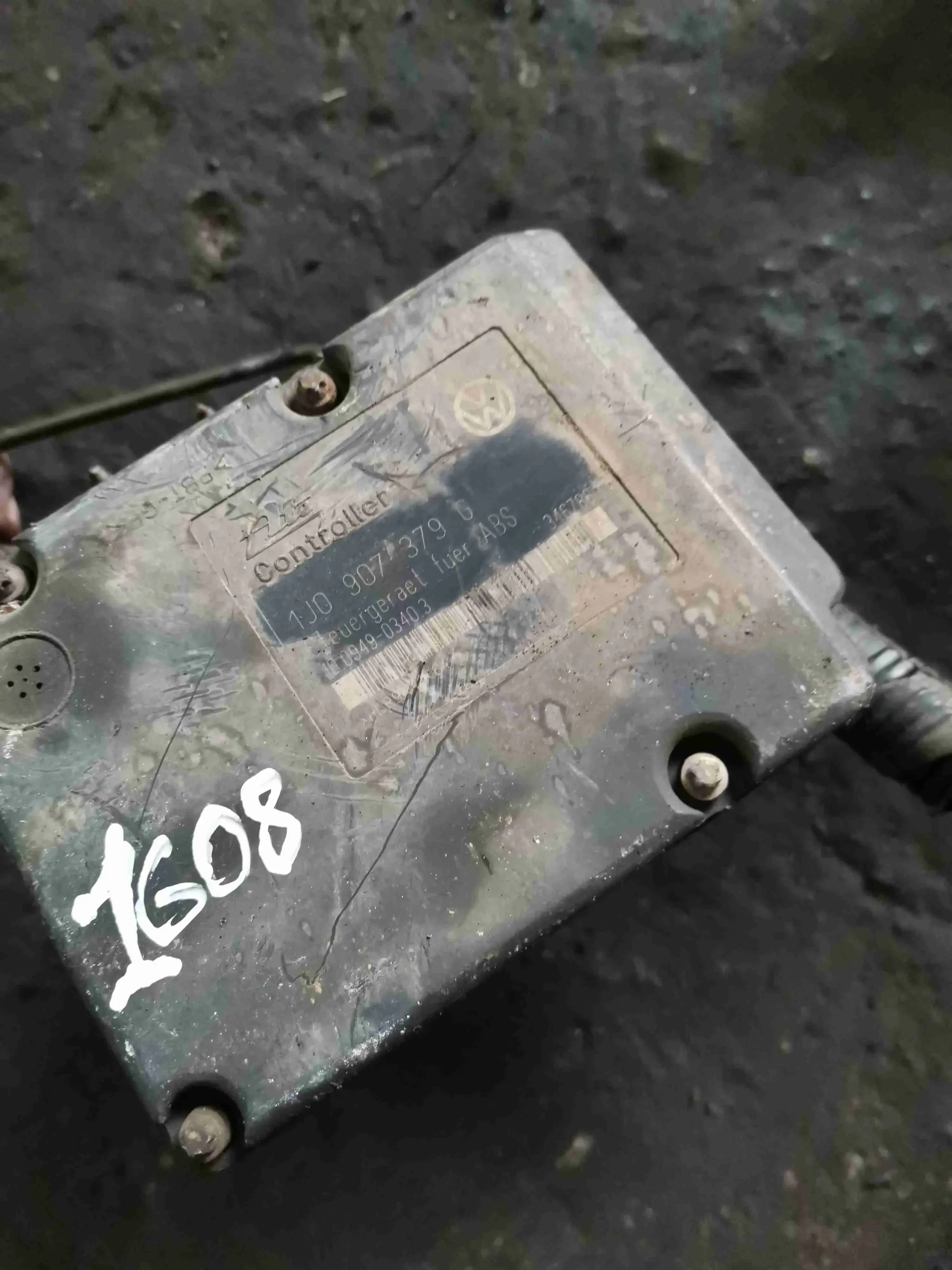 Блок управления АБС 1j0907379g