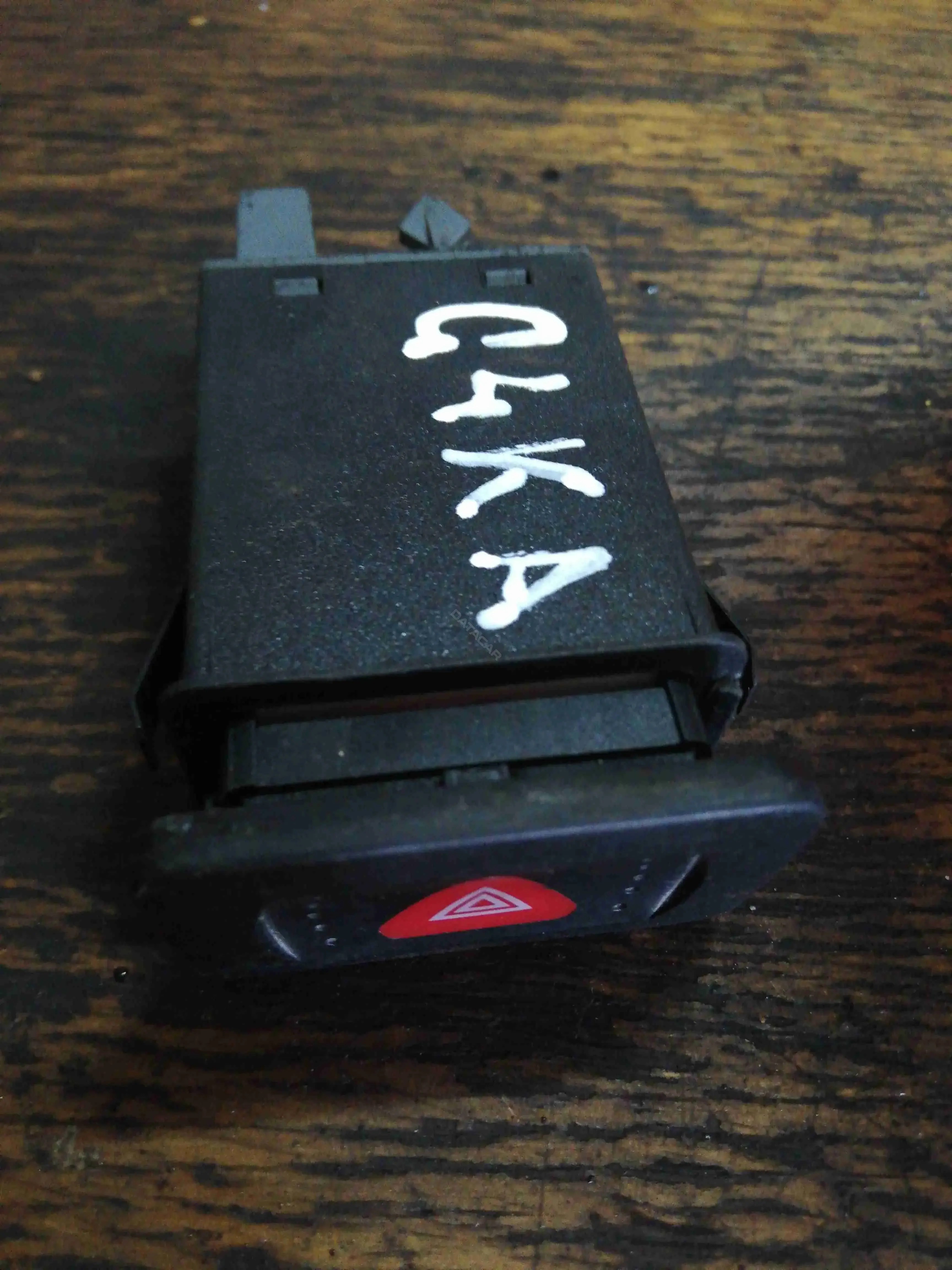 Кнопка аварийки 1J0953235