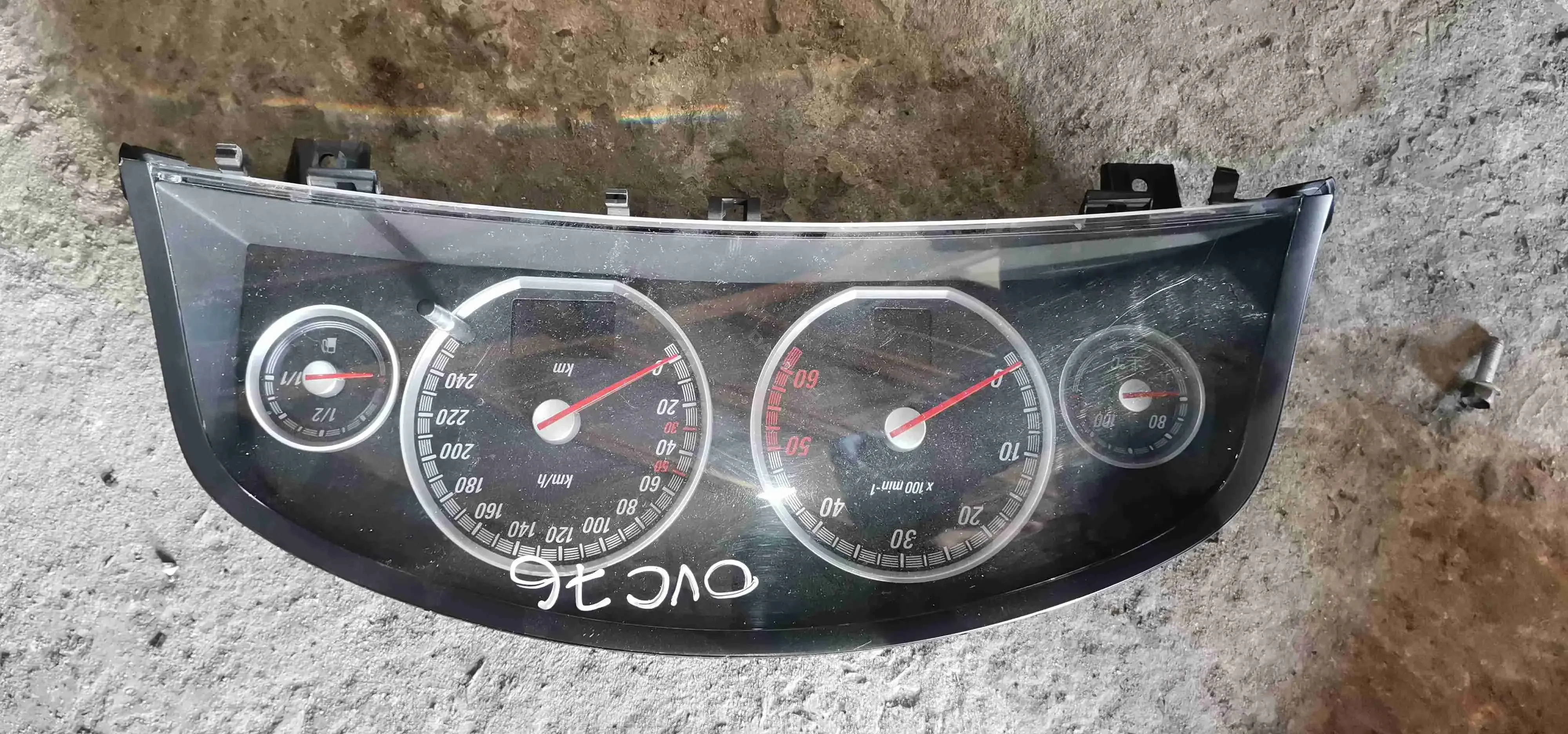 Панель приборов 110080166