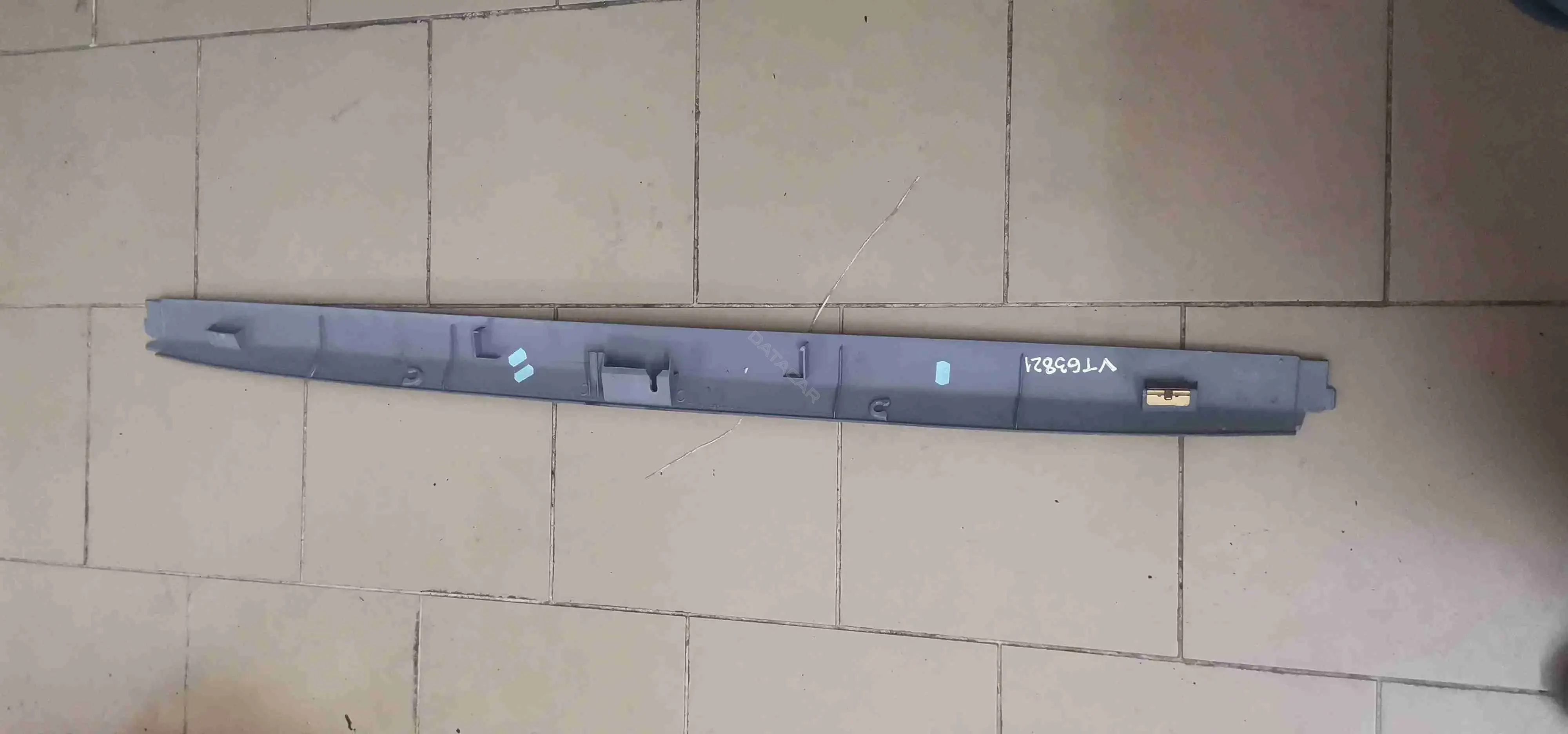 Обшивка багажника A6387472371