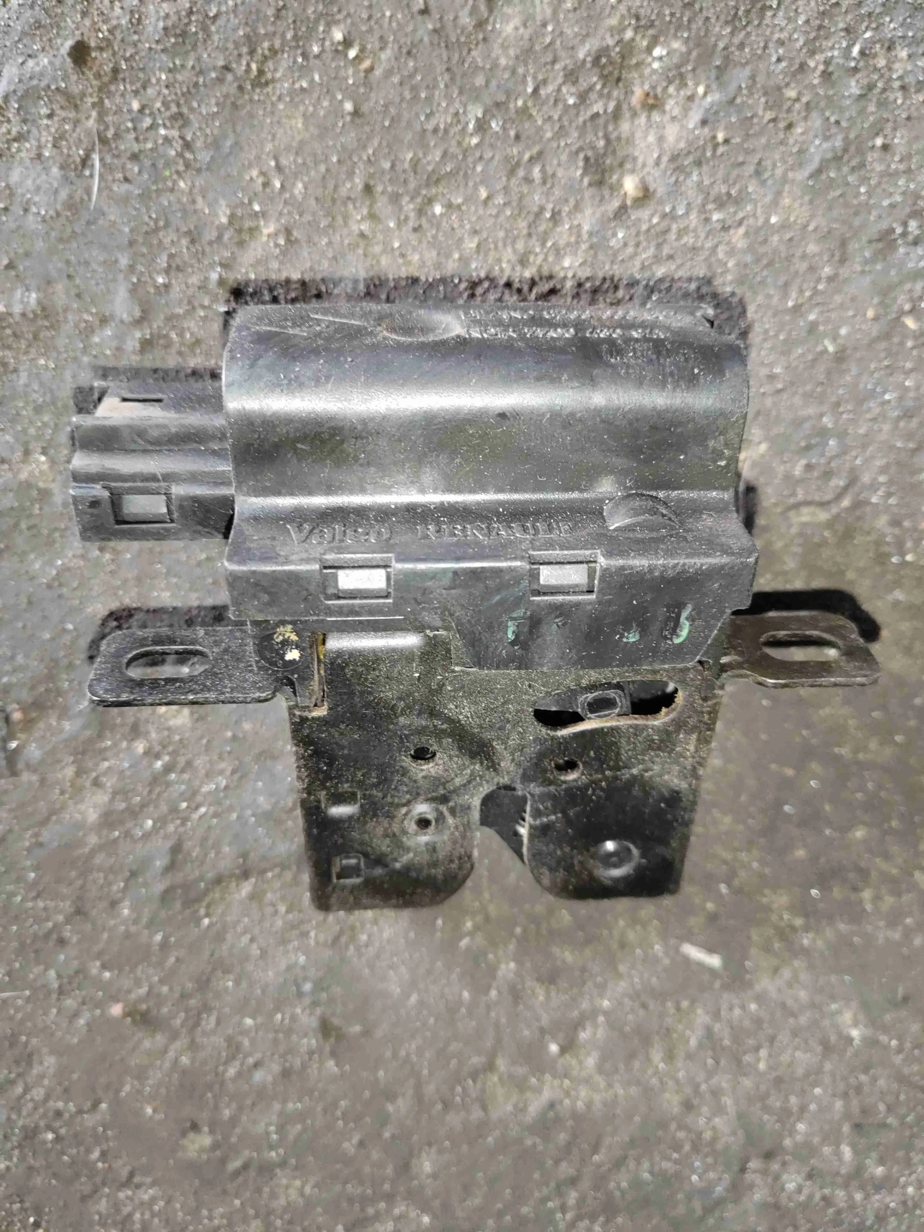 Замок крышки багажника 7700430941