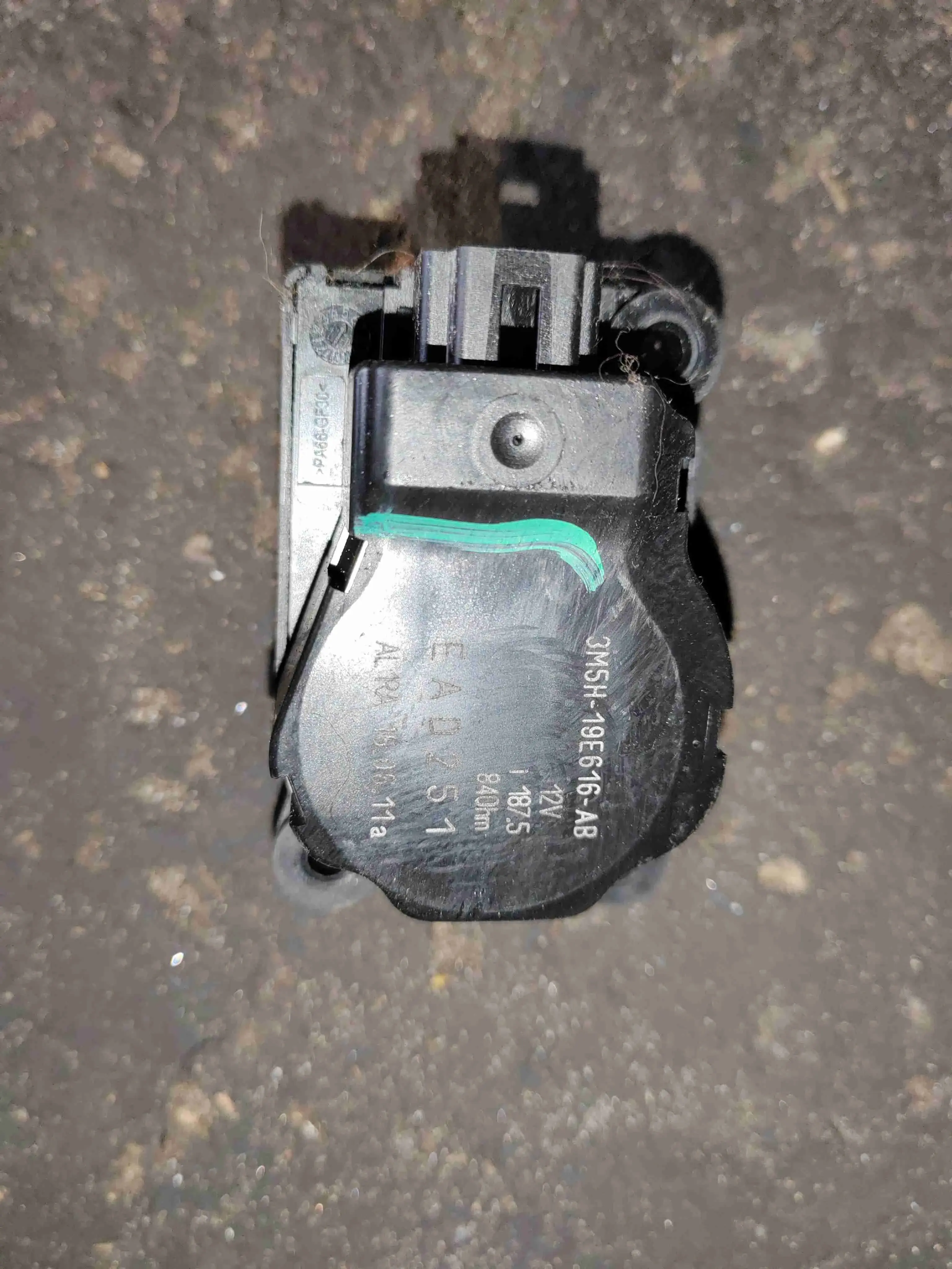 Мотор заслонки печки 3M5H19E616AB