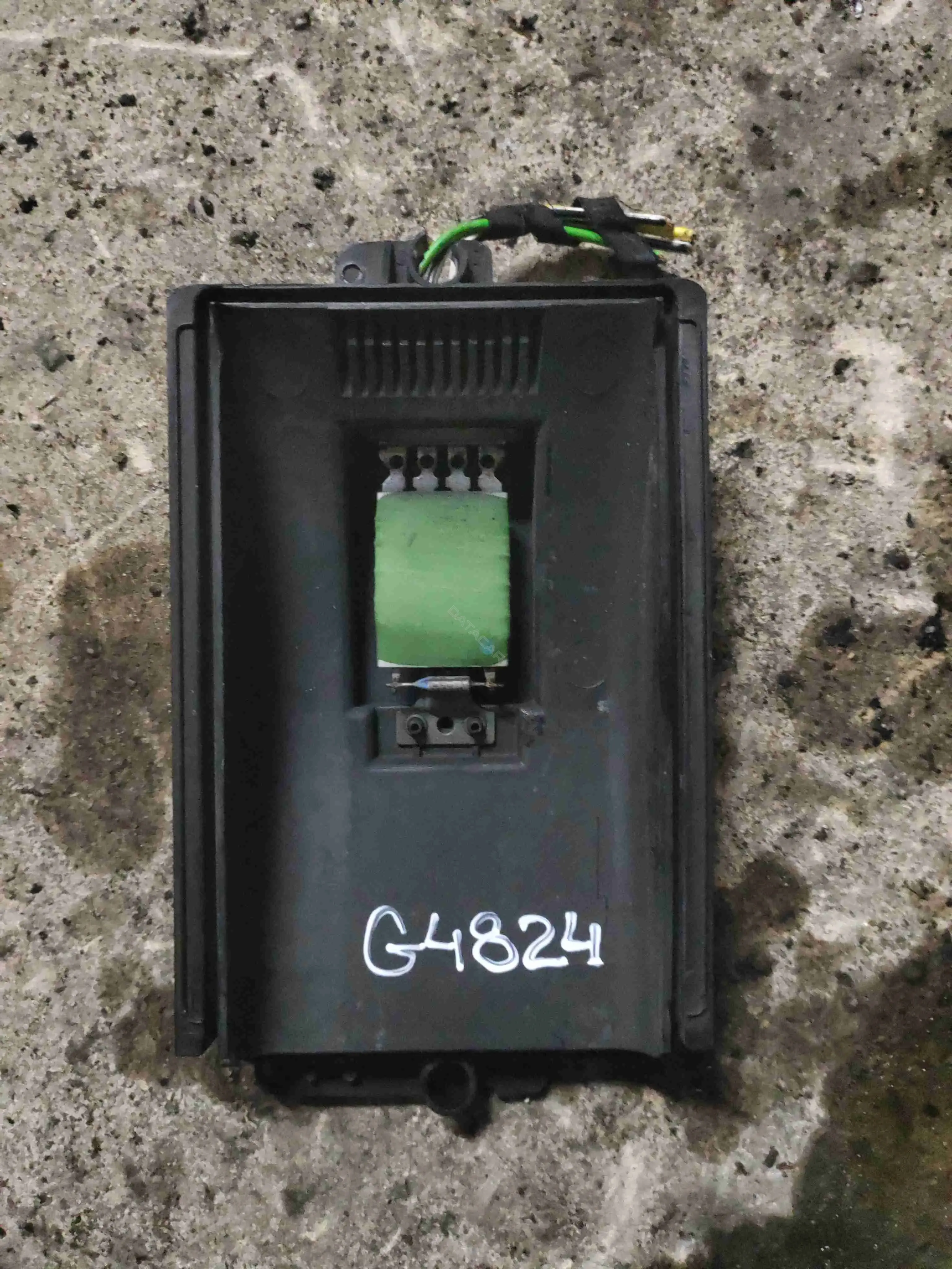 Резистор печки G4824
