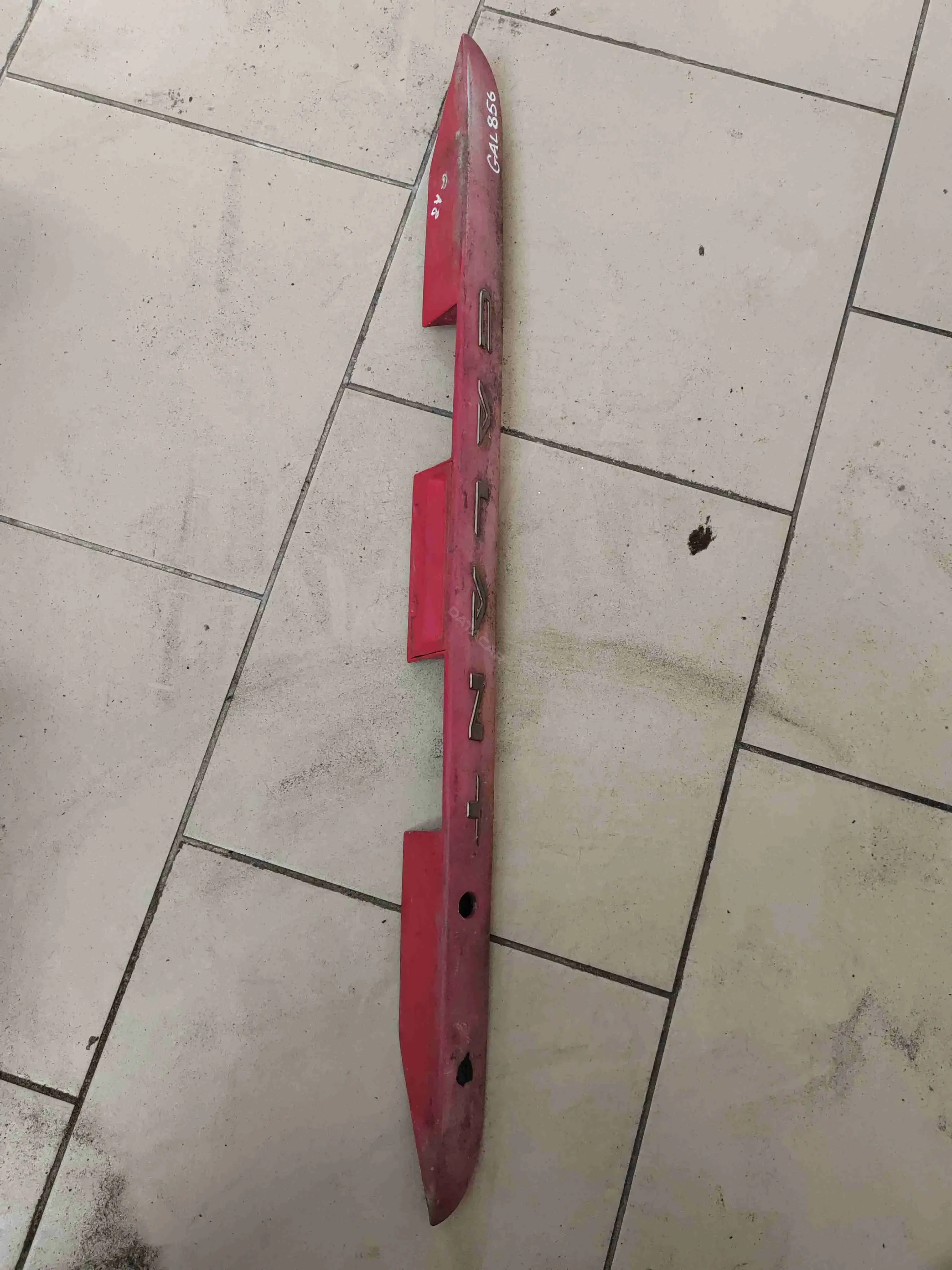 Фонарь подсветки номерного знака MR221496
