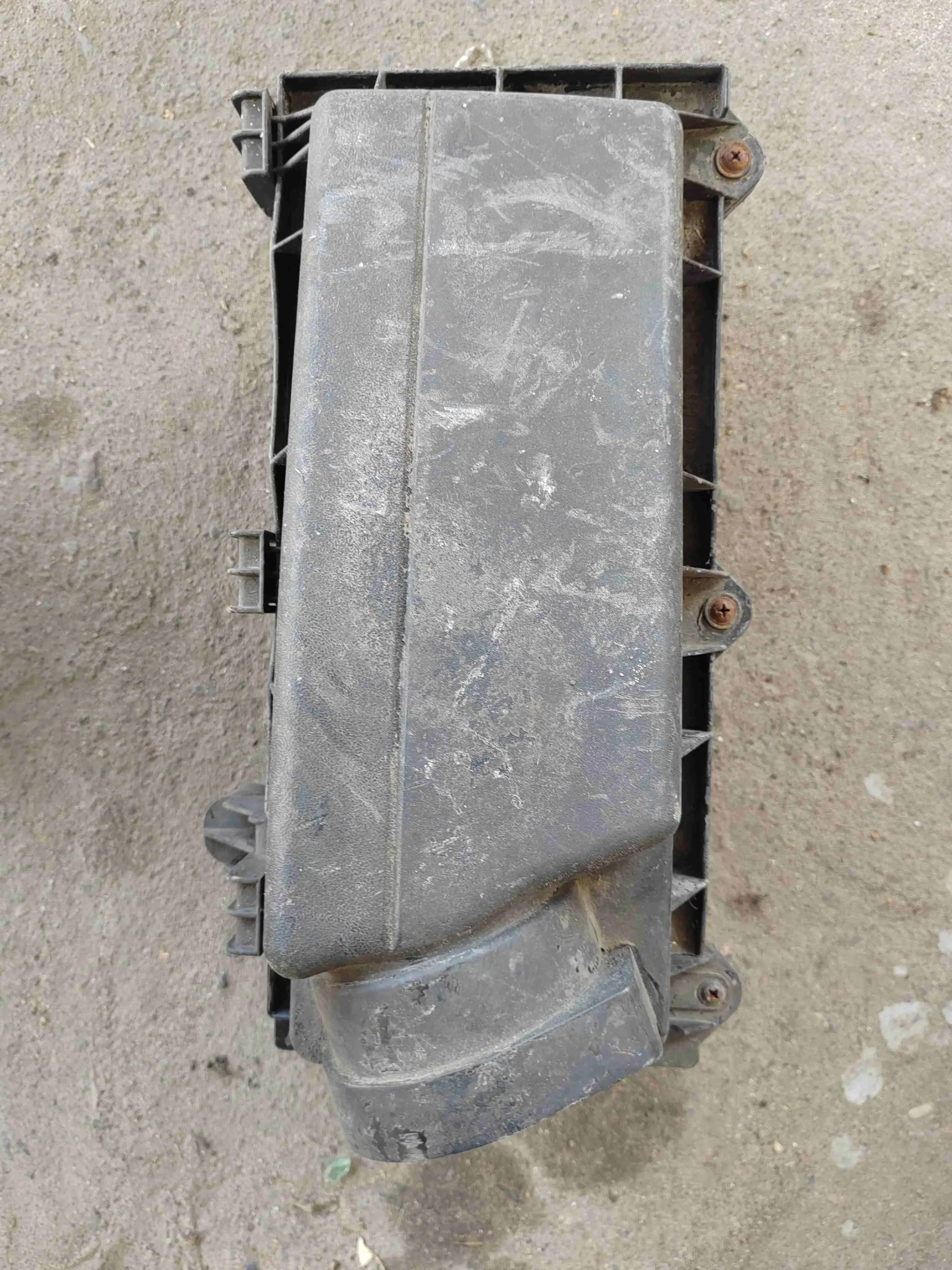 Корпус воздушного фильтра 2S719600AB