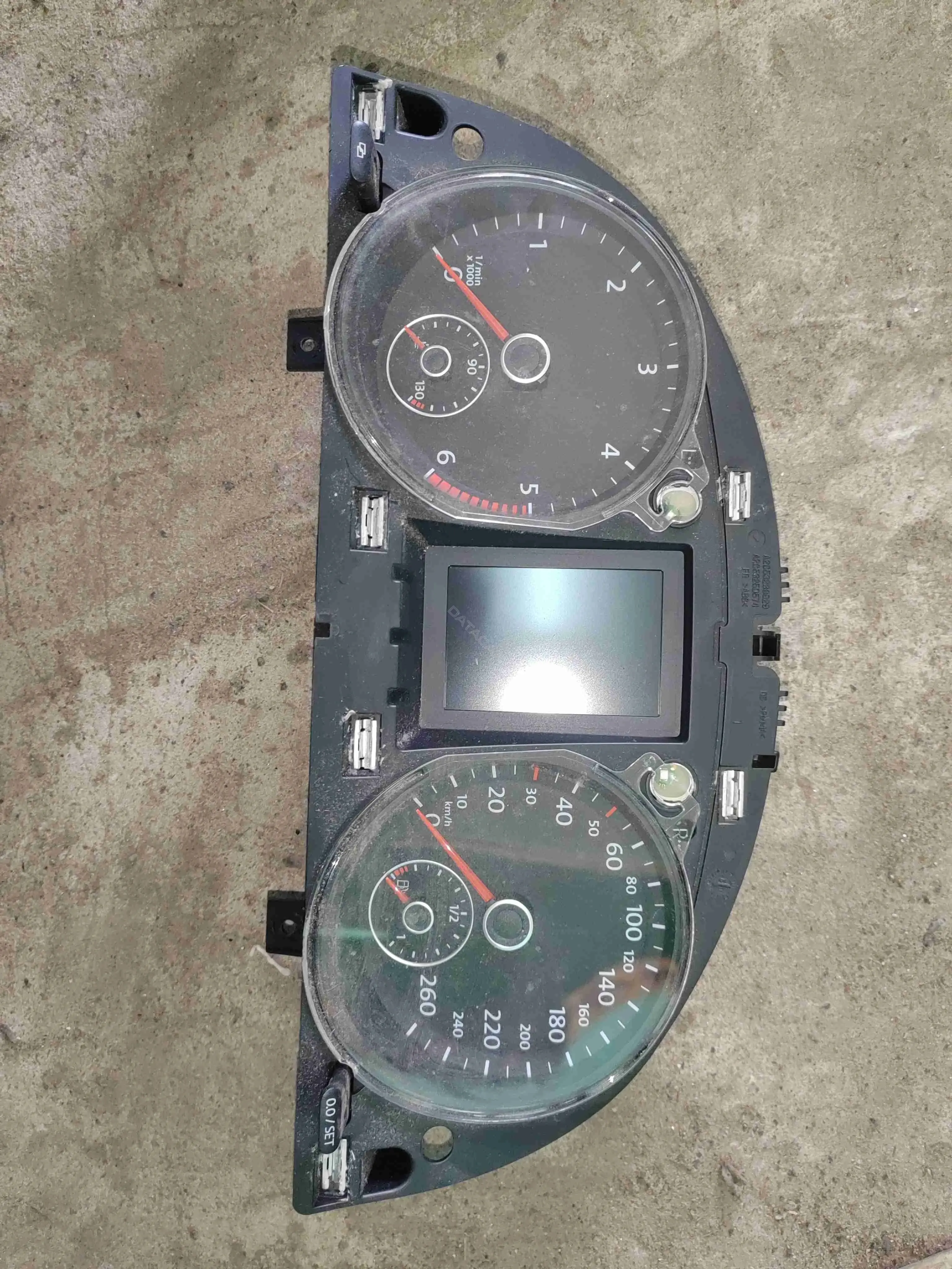 Панель приборов 3C0920872B