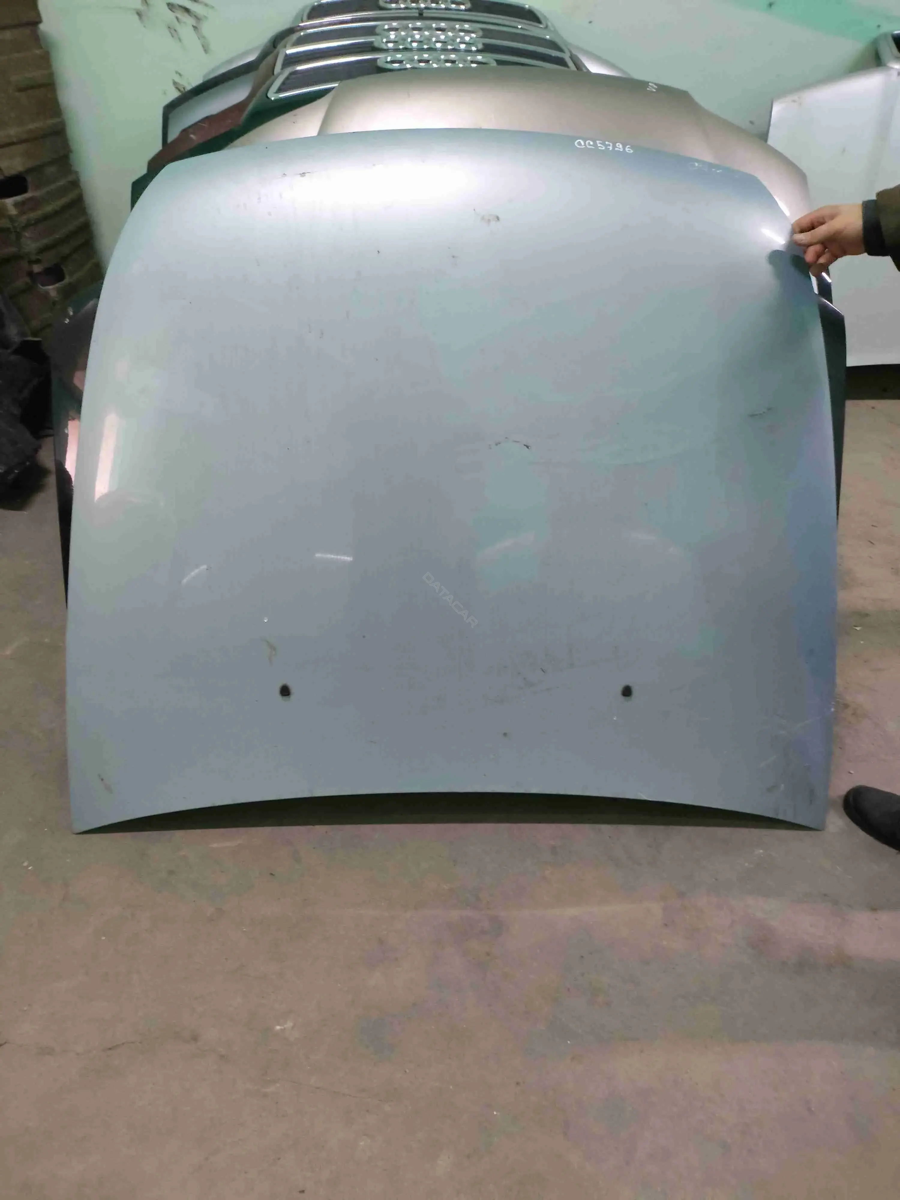 Капот CC5796
