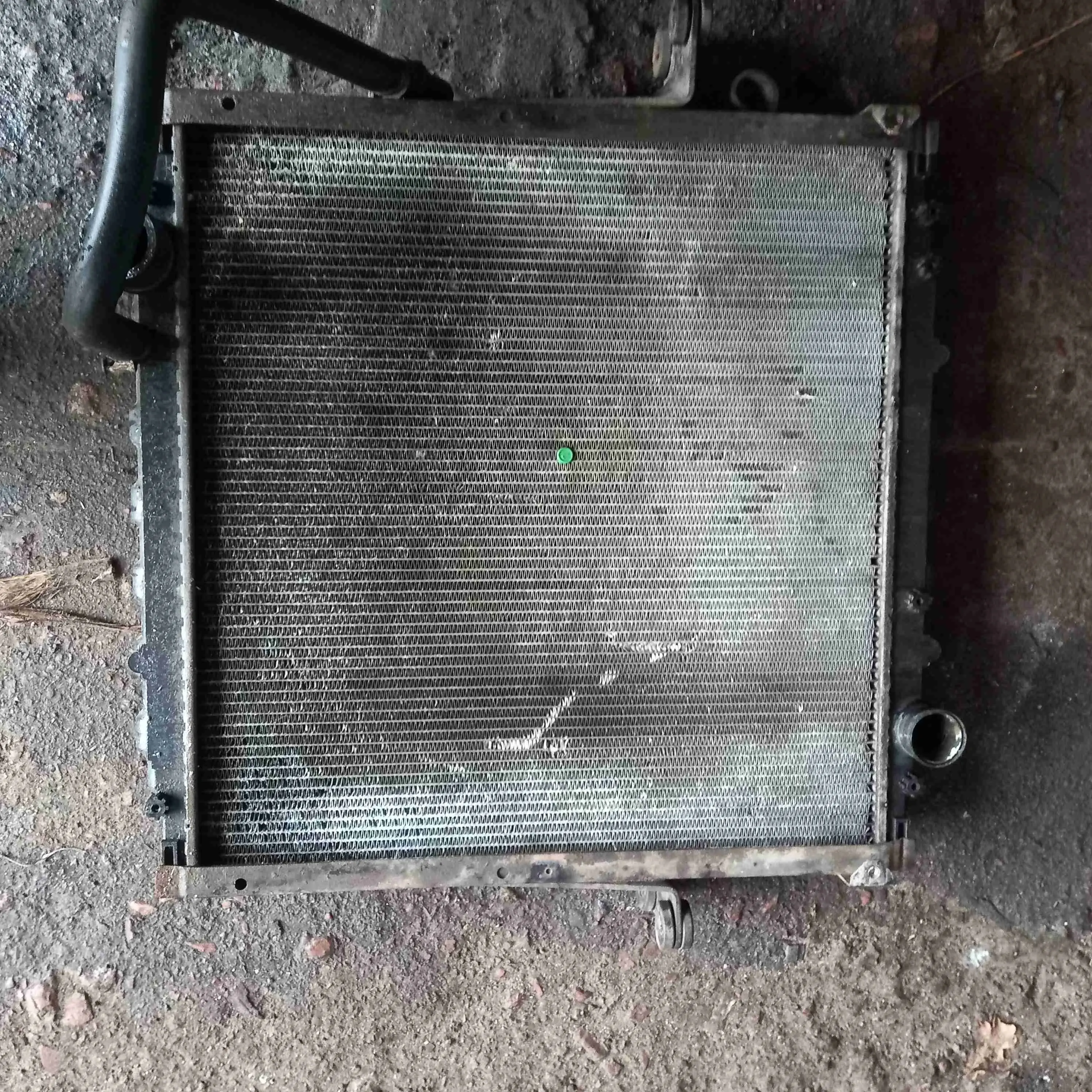 Радиатор охлаждения 85061006324