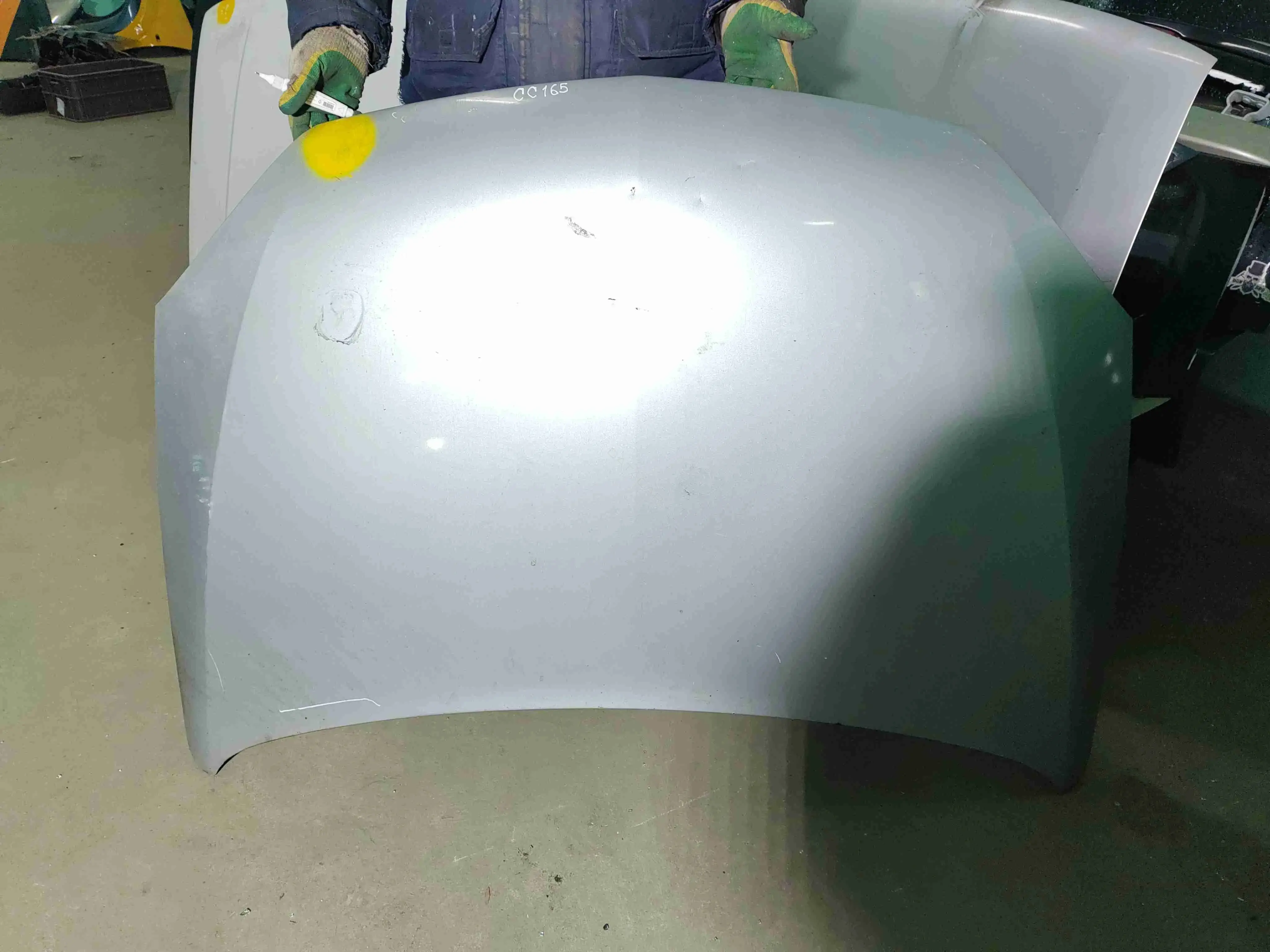 Капот CC165