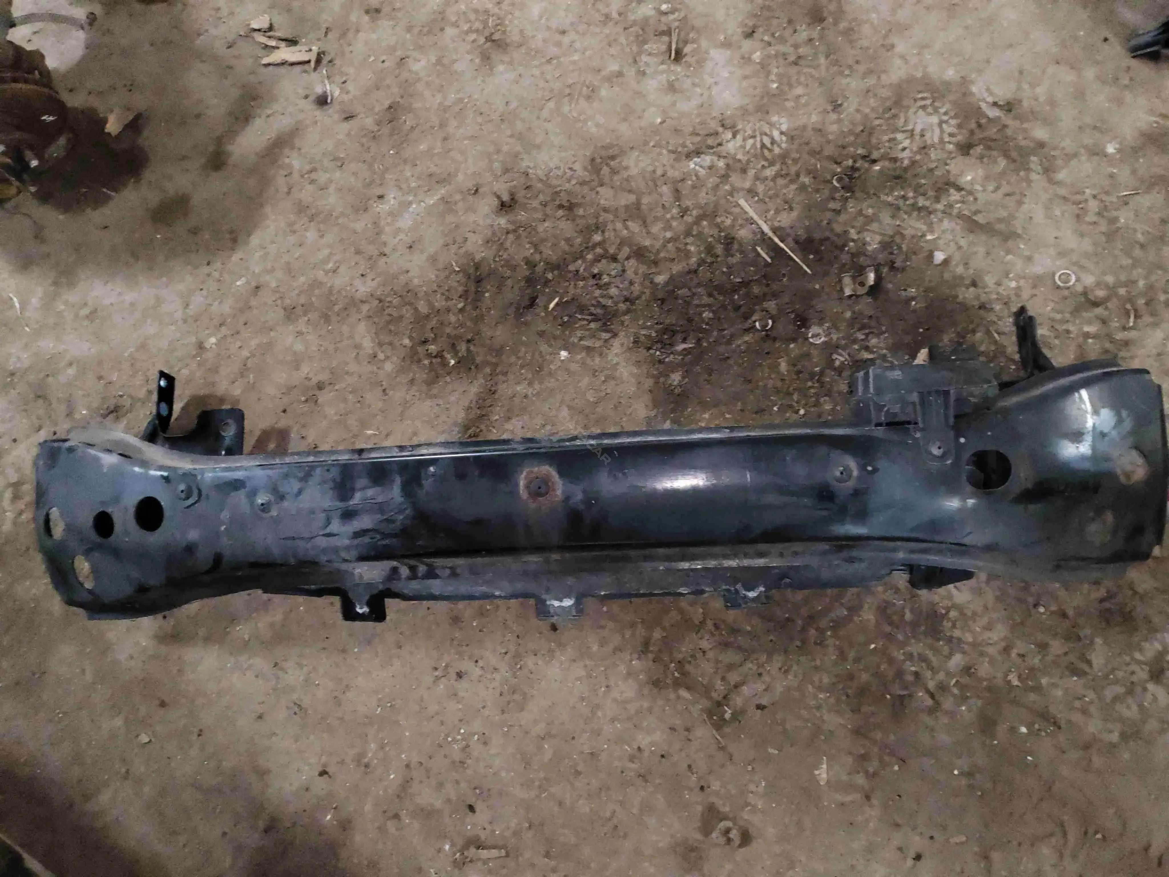 Усилитель бампера TT515