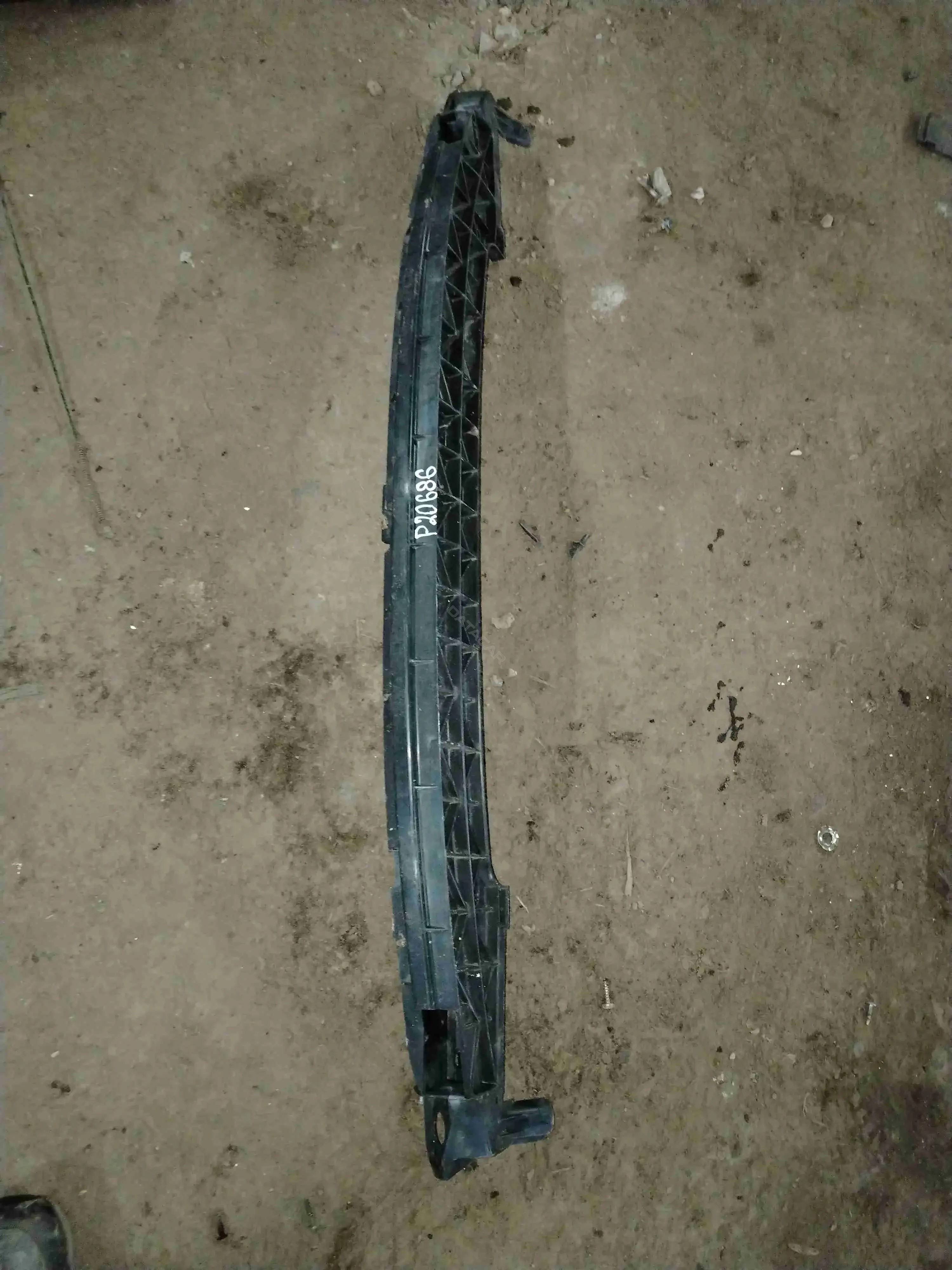 Усилитель бампера P20686