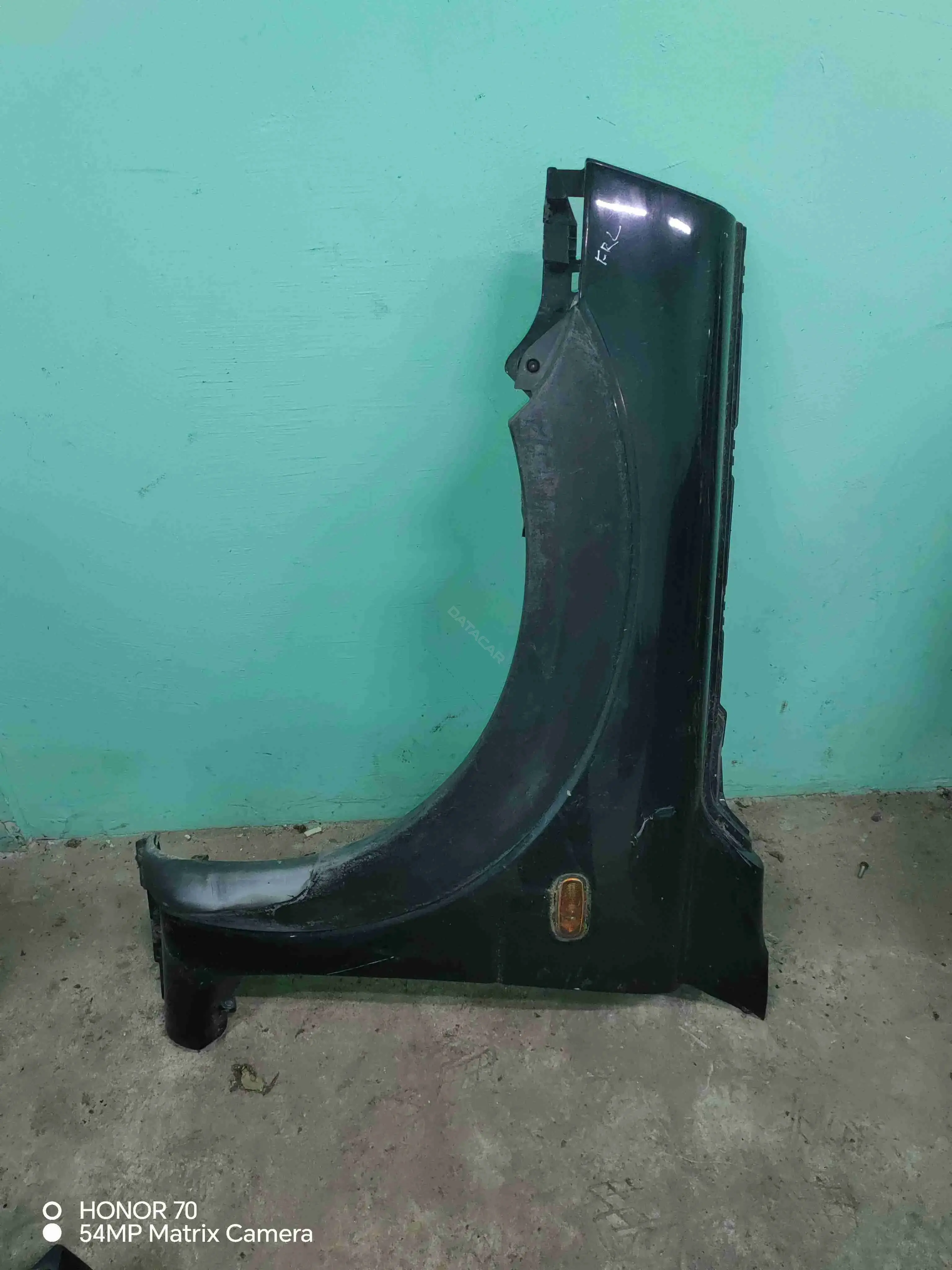 Крыло переднее FRL362
