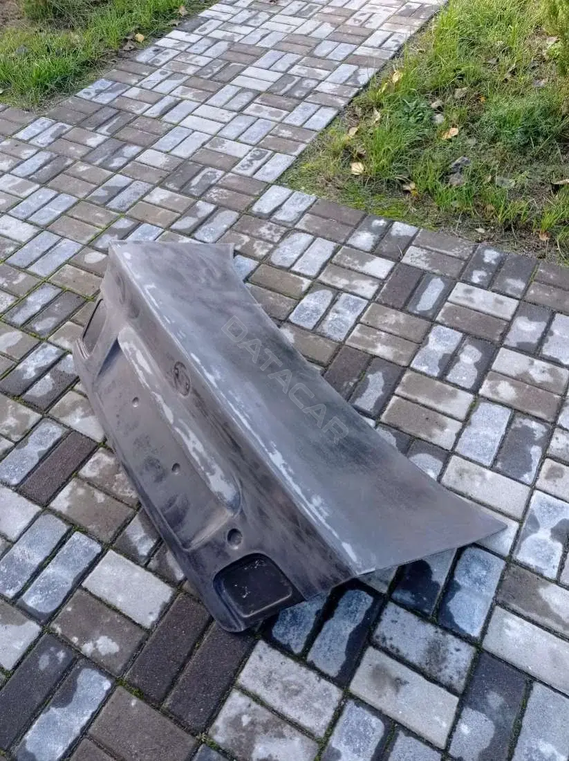 Крышка багажника 66248195