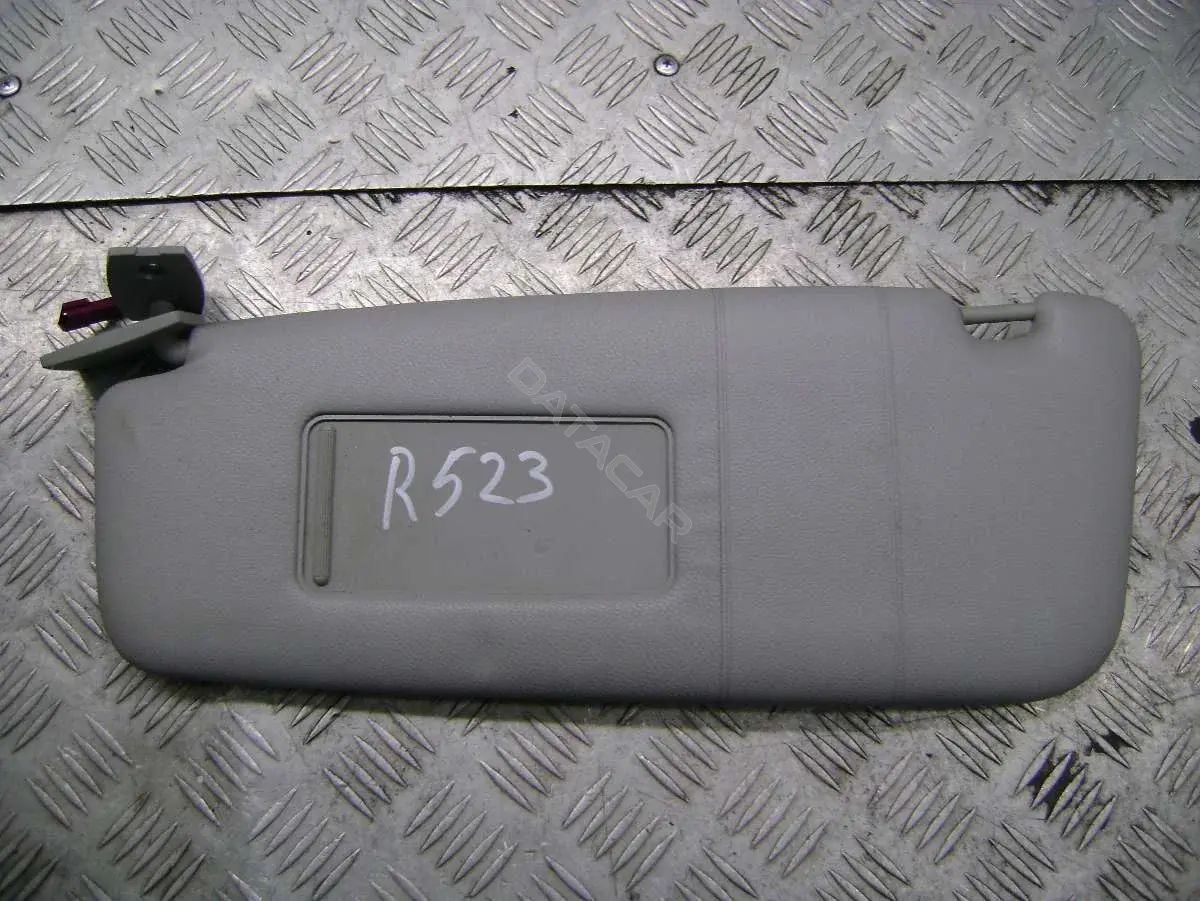 Козырек солнцезащитный 66728693