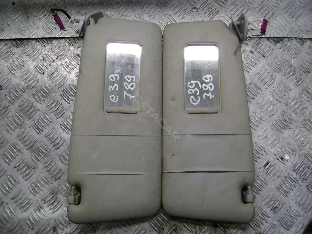 Козырек солнцезащитный 80857679