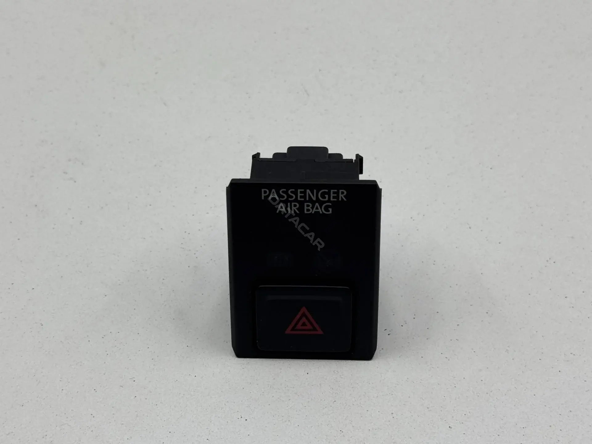 Кнопка аварийки 2GJ919225