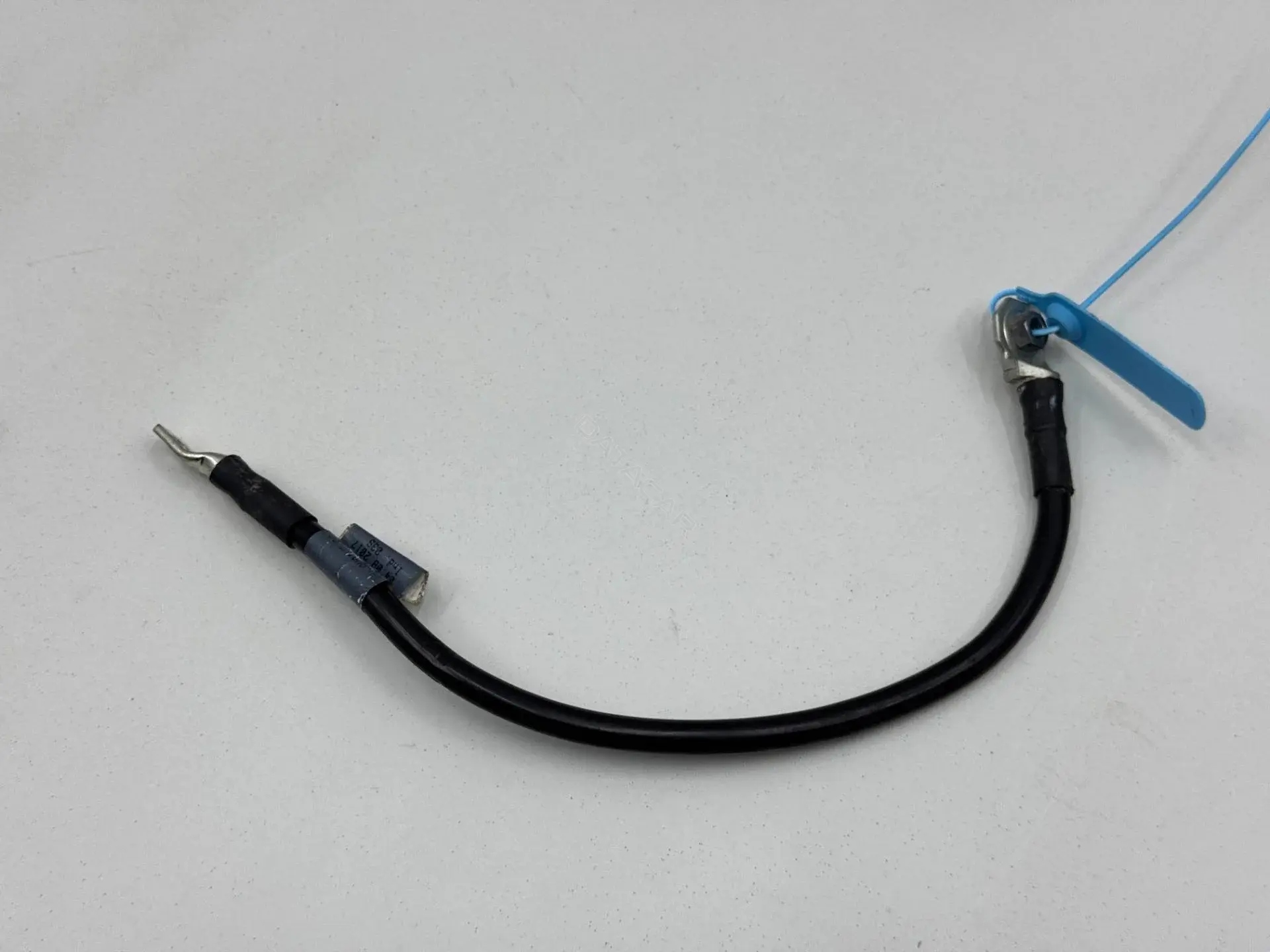 Провод массы 8W0971235A