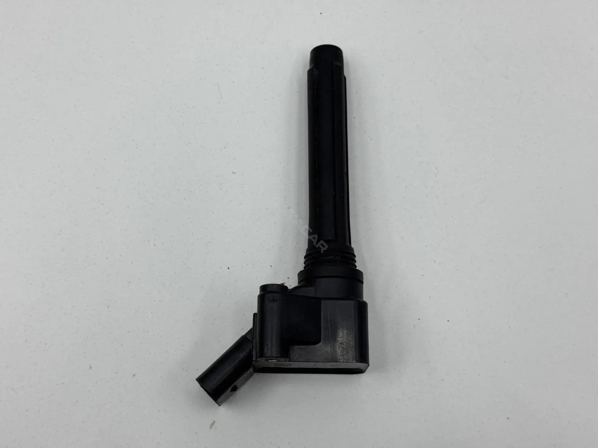 Катушка зажигания 06L905110K