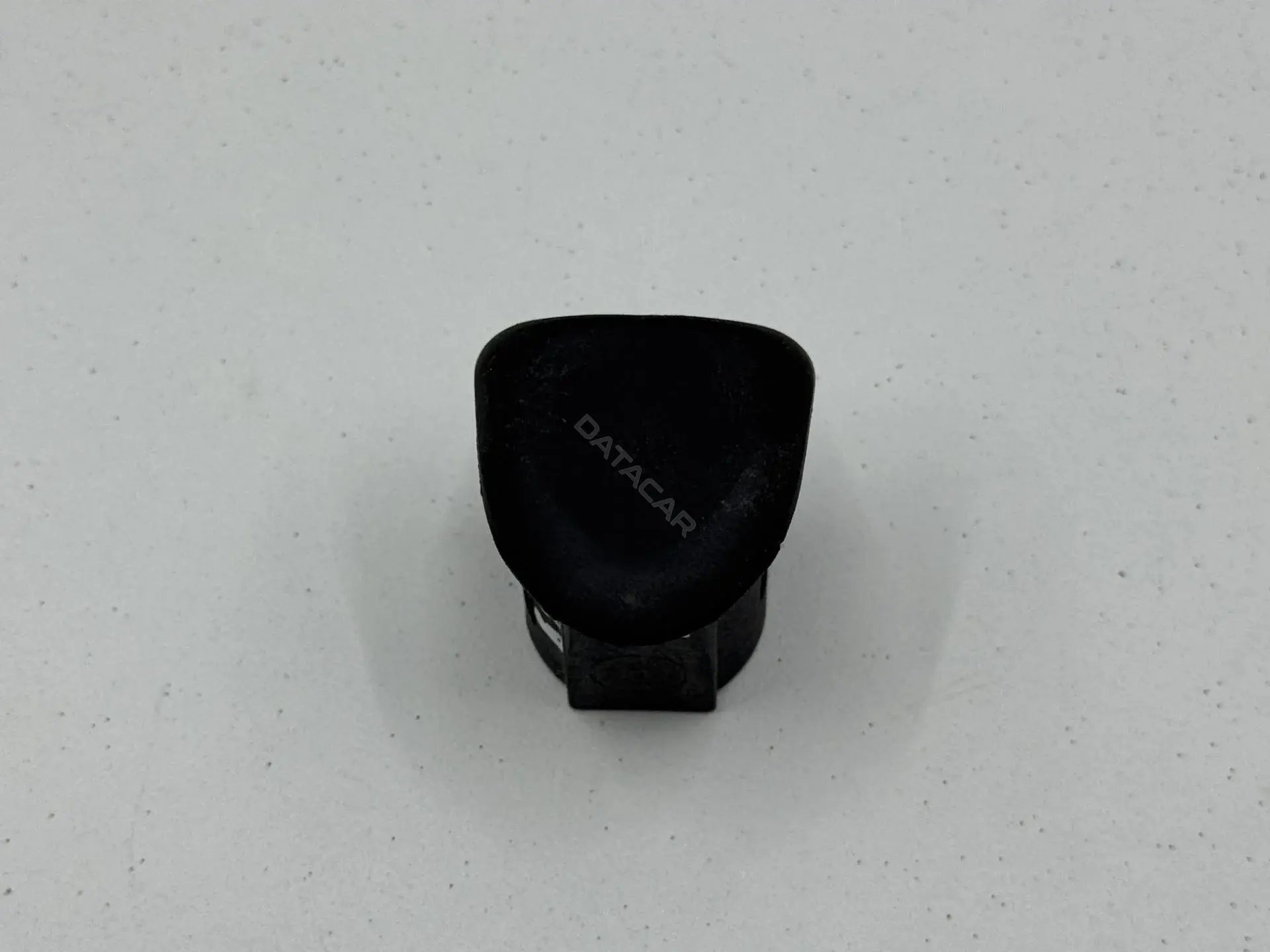 Ручка двери 8W0837167