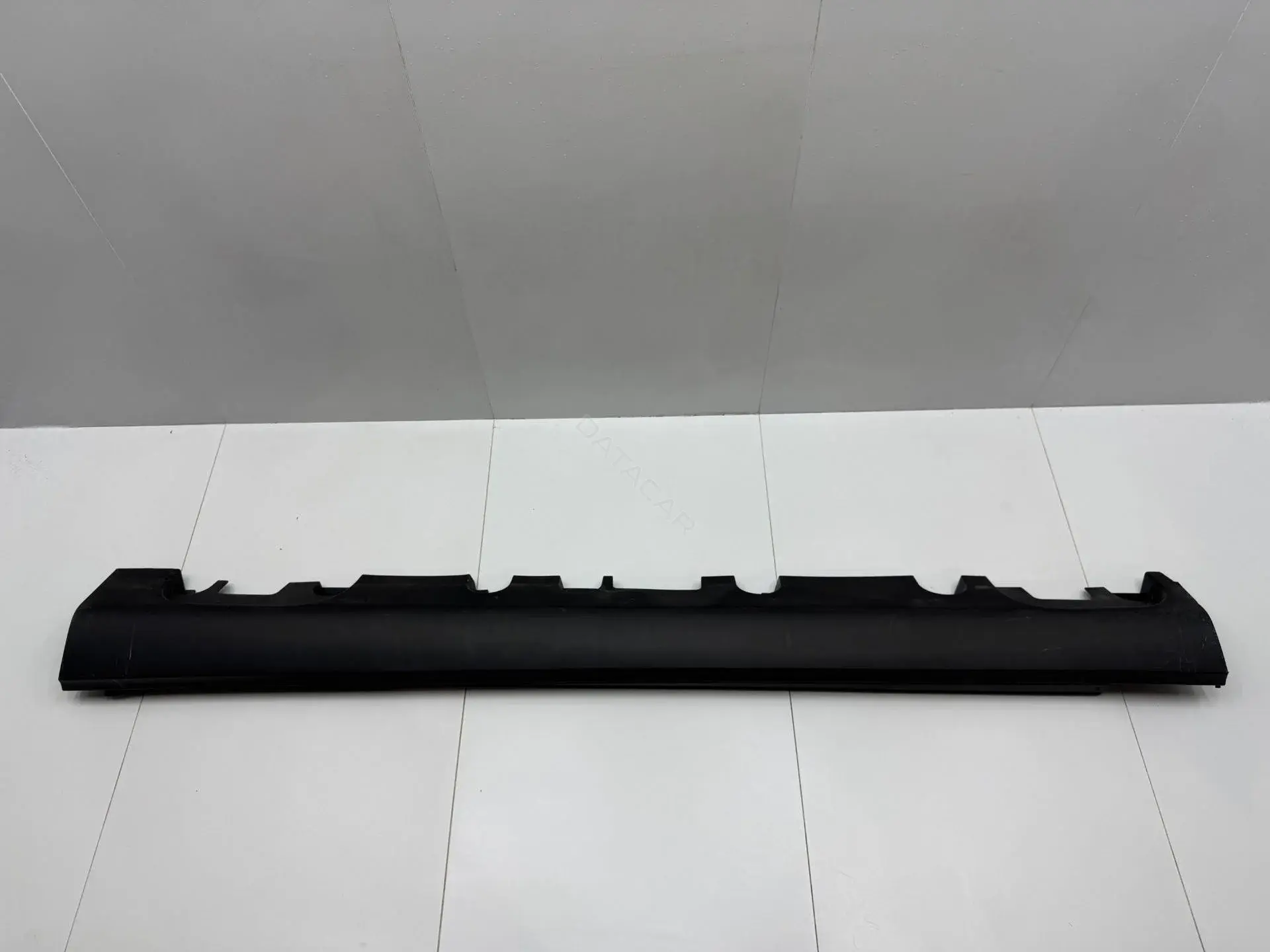 Накладка на порог A1676908903, A1676981301