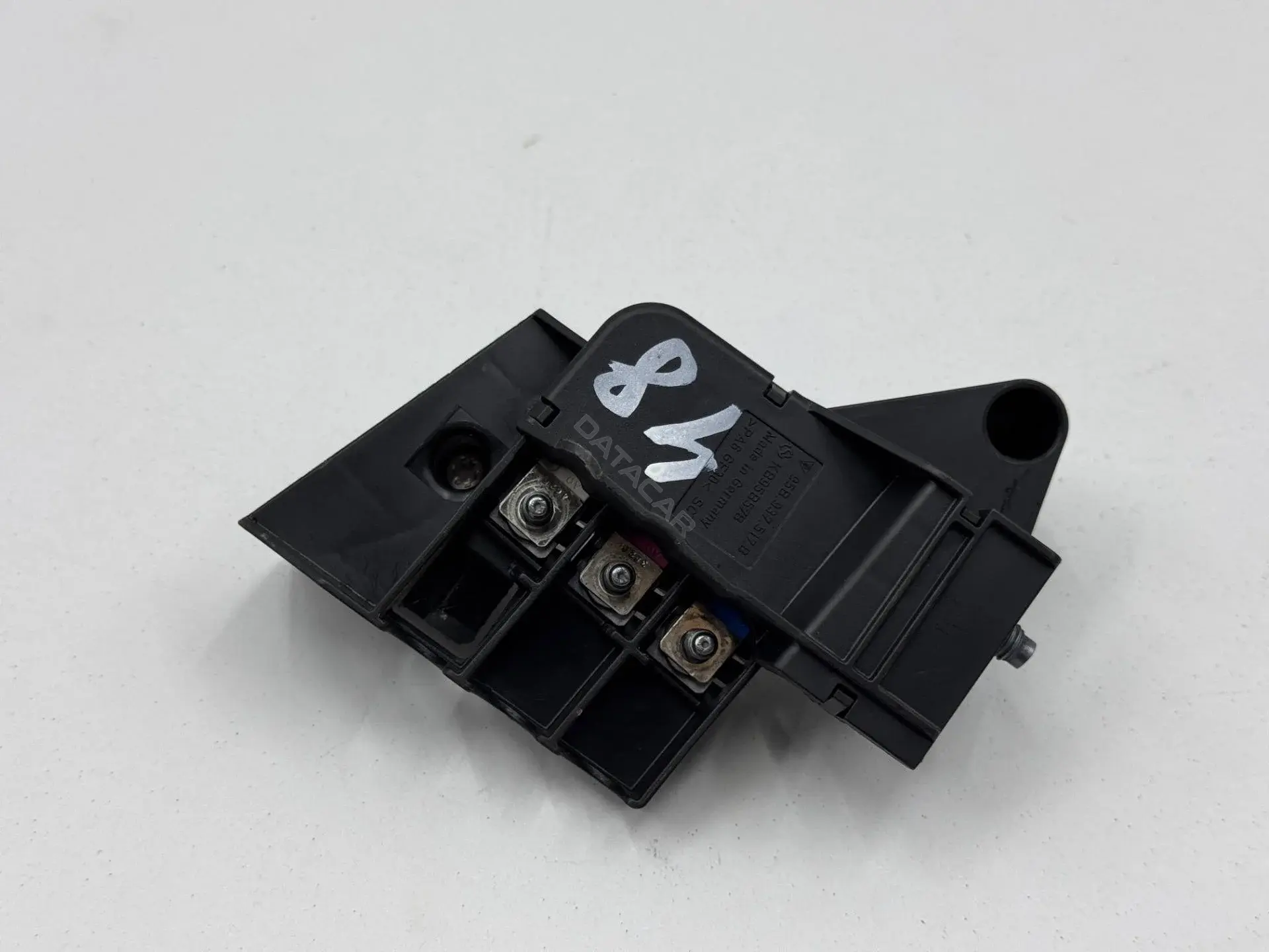 Блок предохранителей 95B937517B, KB95B57B