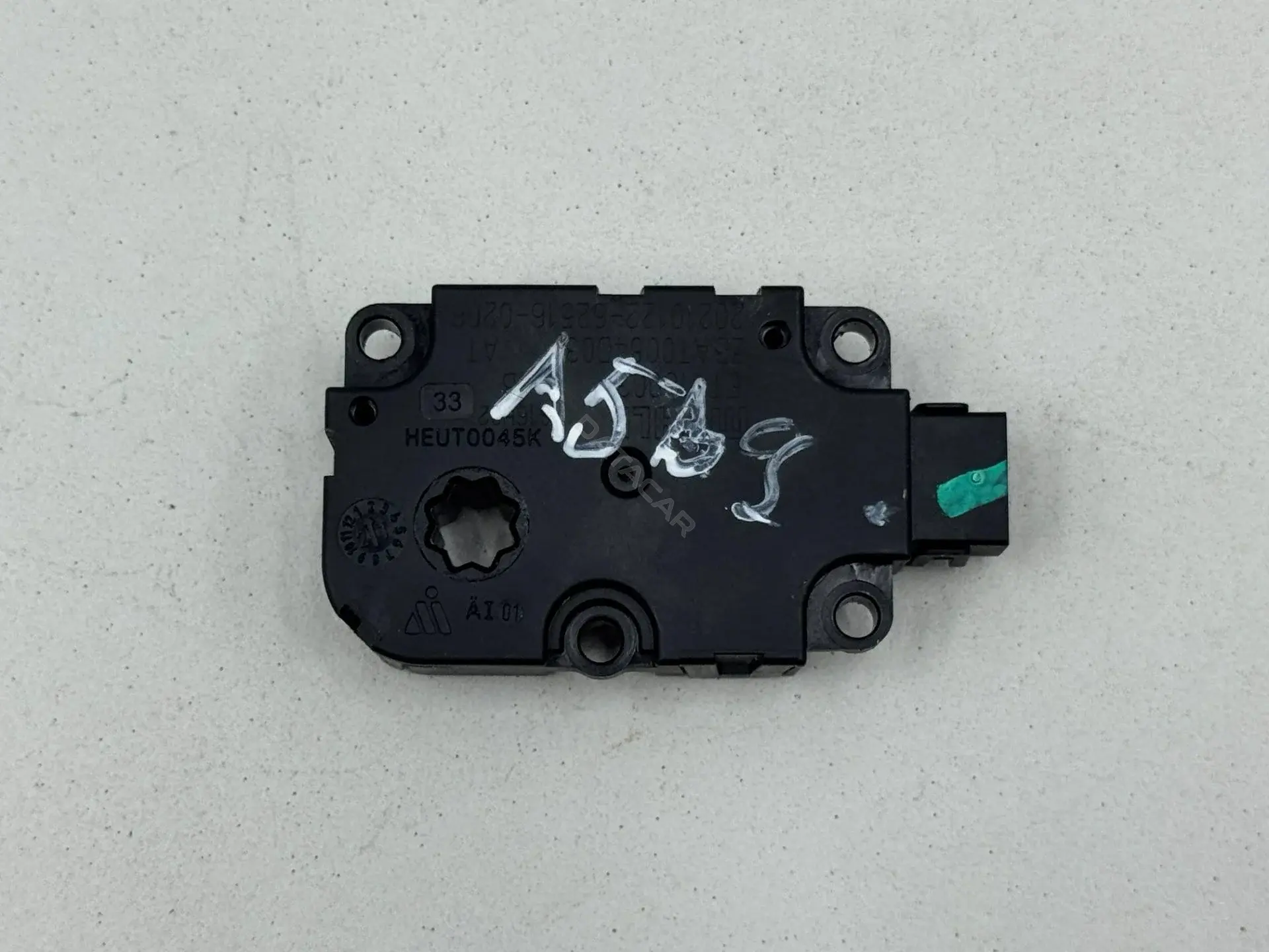 Мотор заслонки печки ET416003, HEUT0045K, ZBAT0084D03