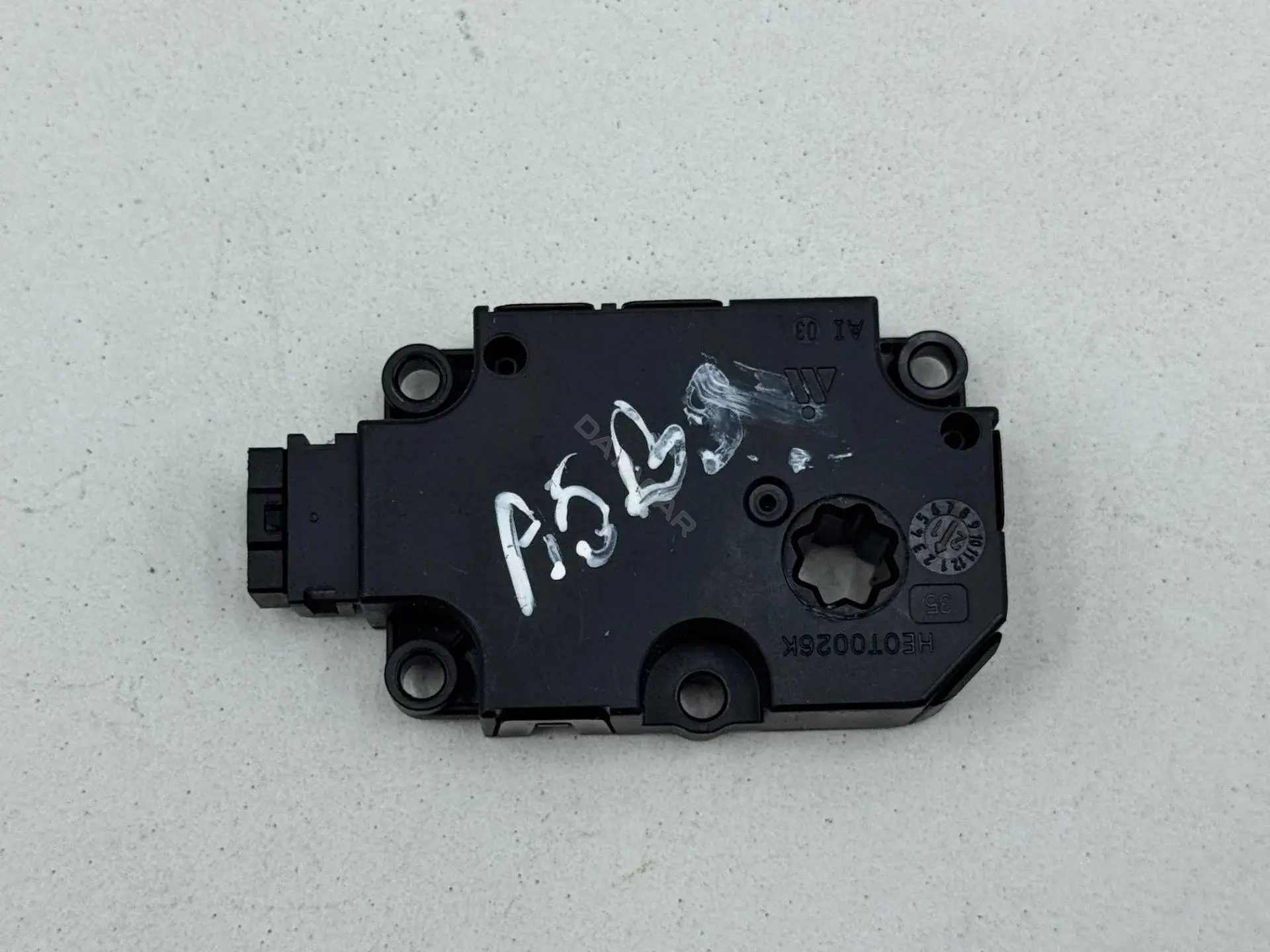 Мотор заслонки печки ET416003, HEUT0045K, ZBAT0084D03