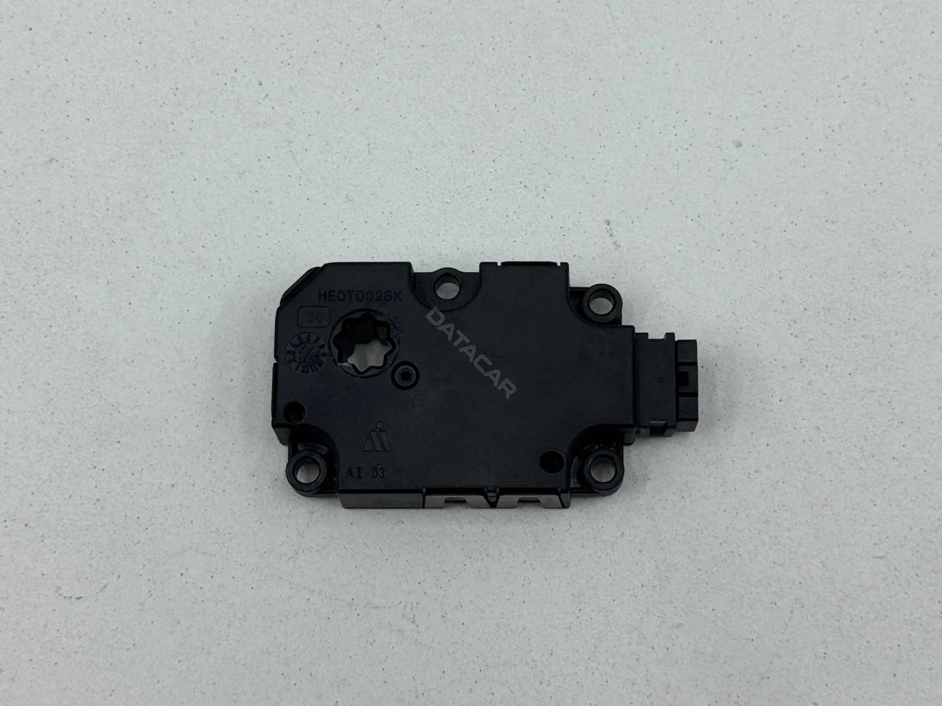 Мотор заслонки печки ET416003, HEUT0045K, ZBAT0084D03