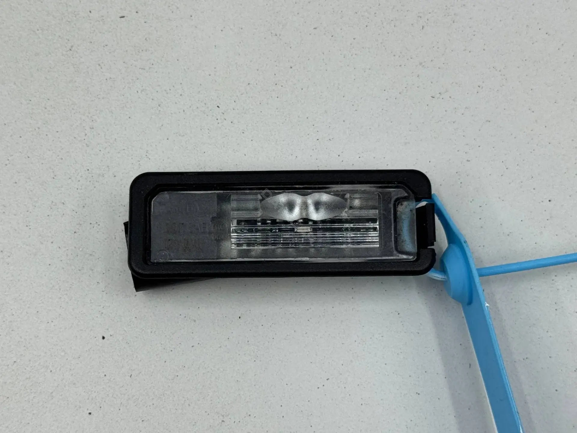 Фонарь подсветки номерного знака 3G5943021A