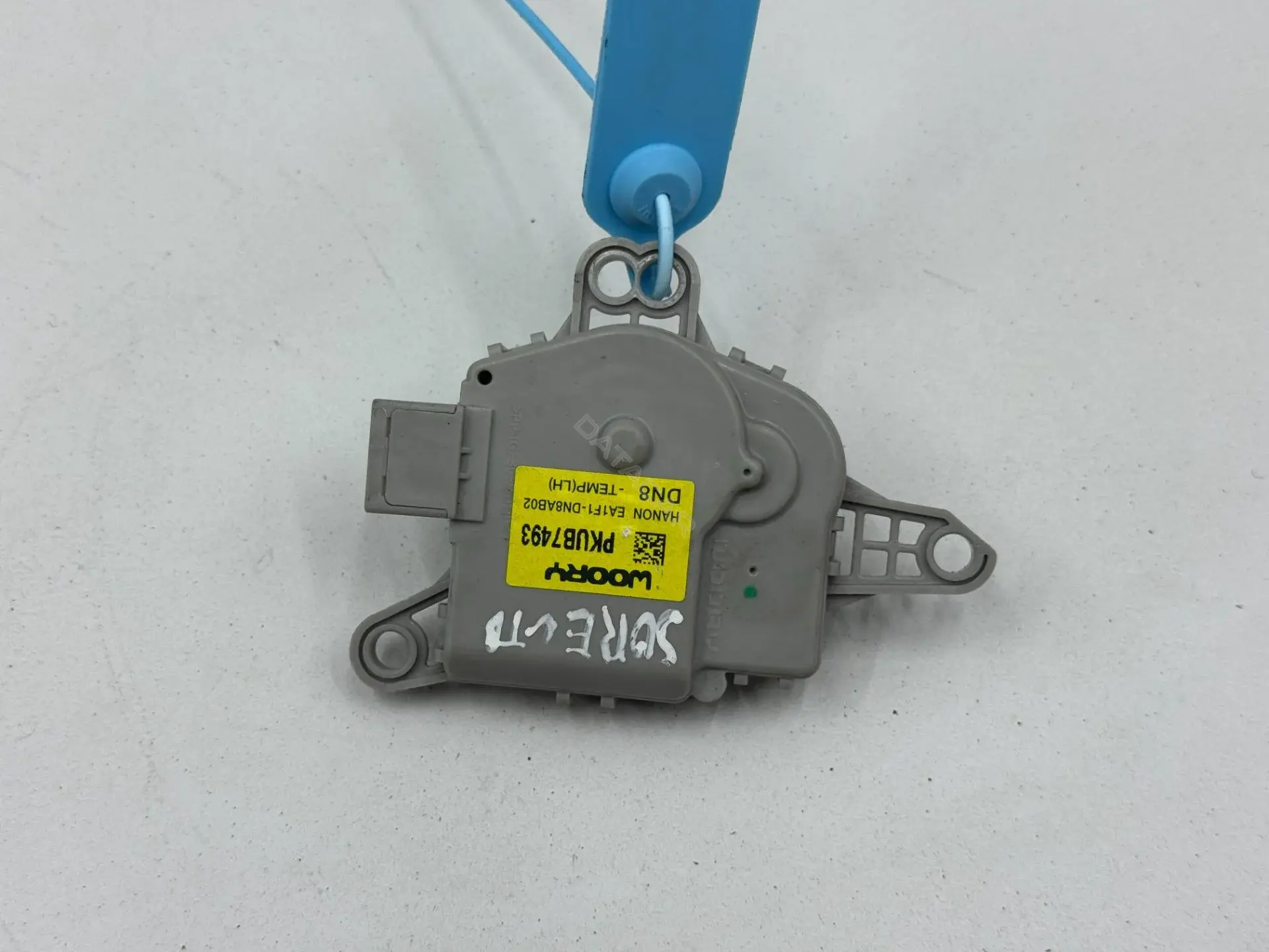 Мотор заслонки печки EA1F1-DN8AB02