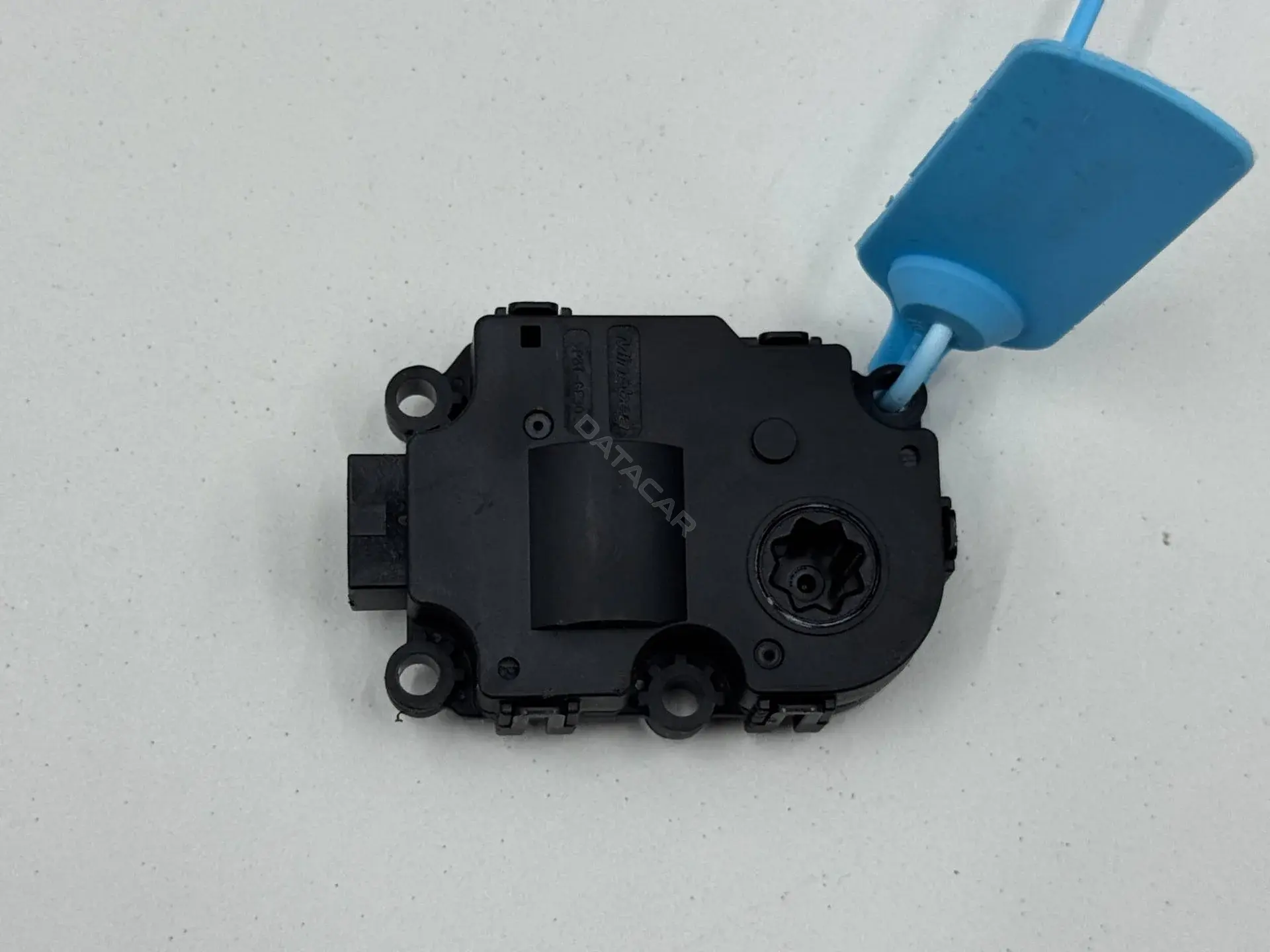 Мотор заслонки печки 030621KA, HALL480VLH2, T60223C