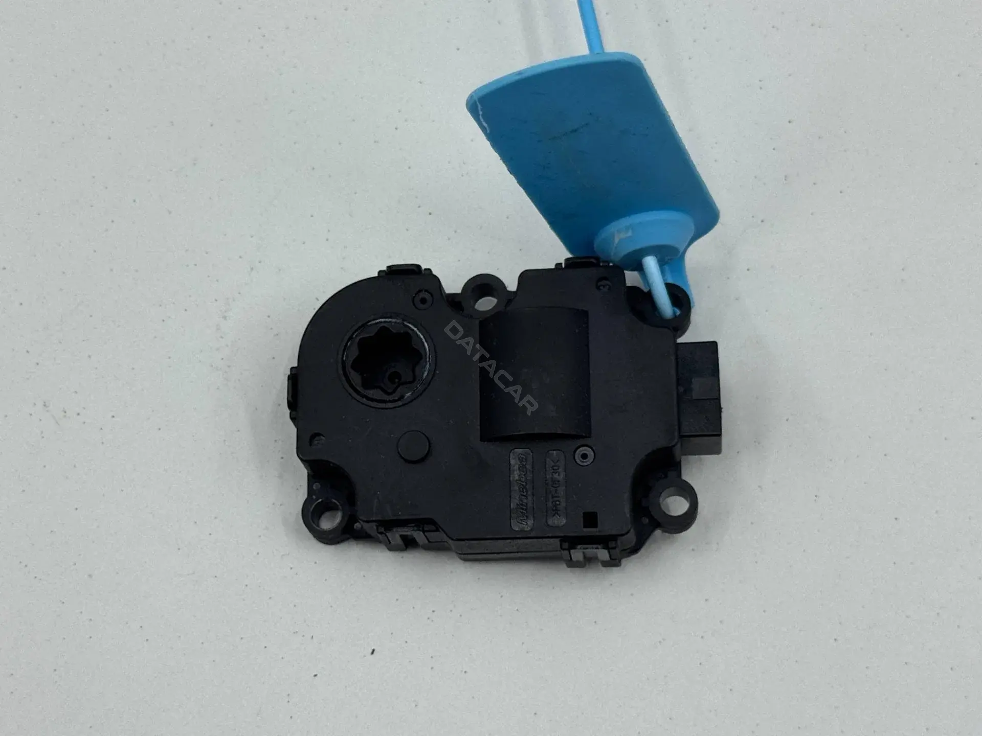 Мотор заслонки печки 030621KA, HALL480VLH2, T60223C