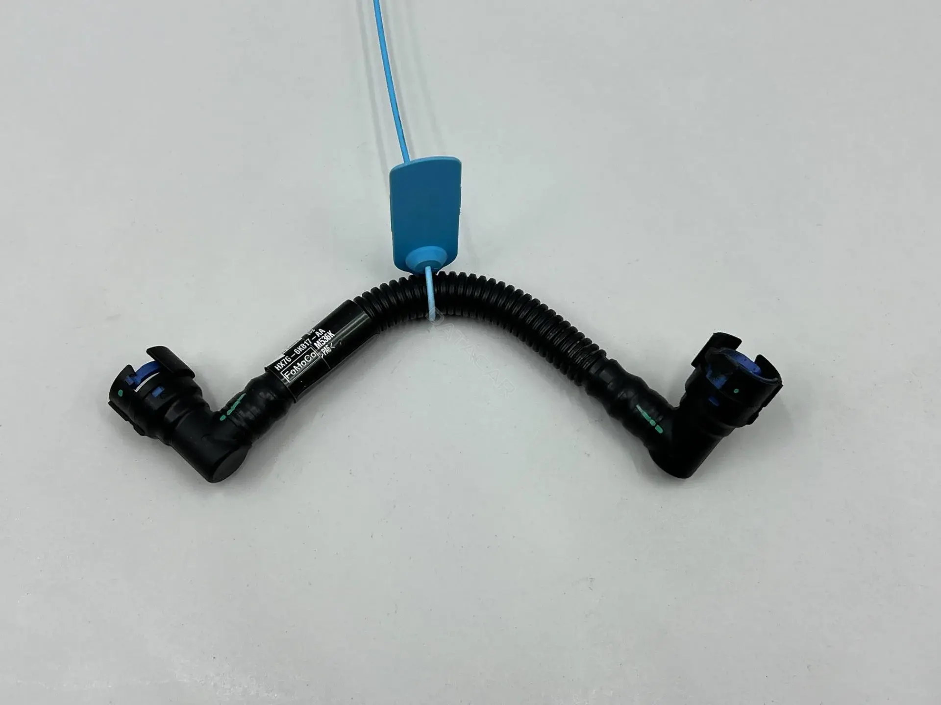 Патрубки системы охлаждения HX7G-6K817-AA