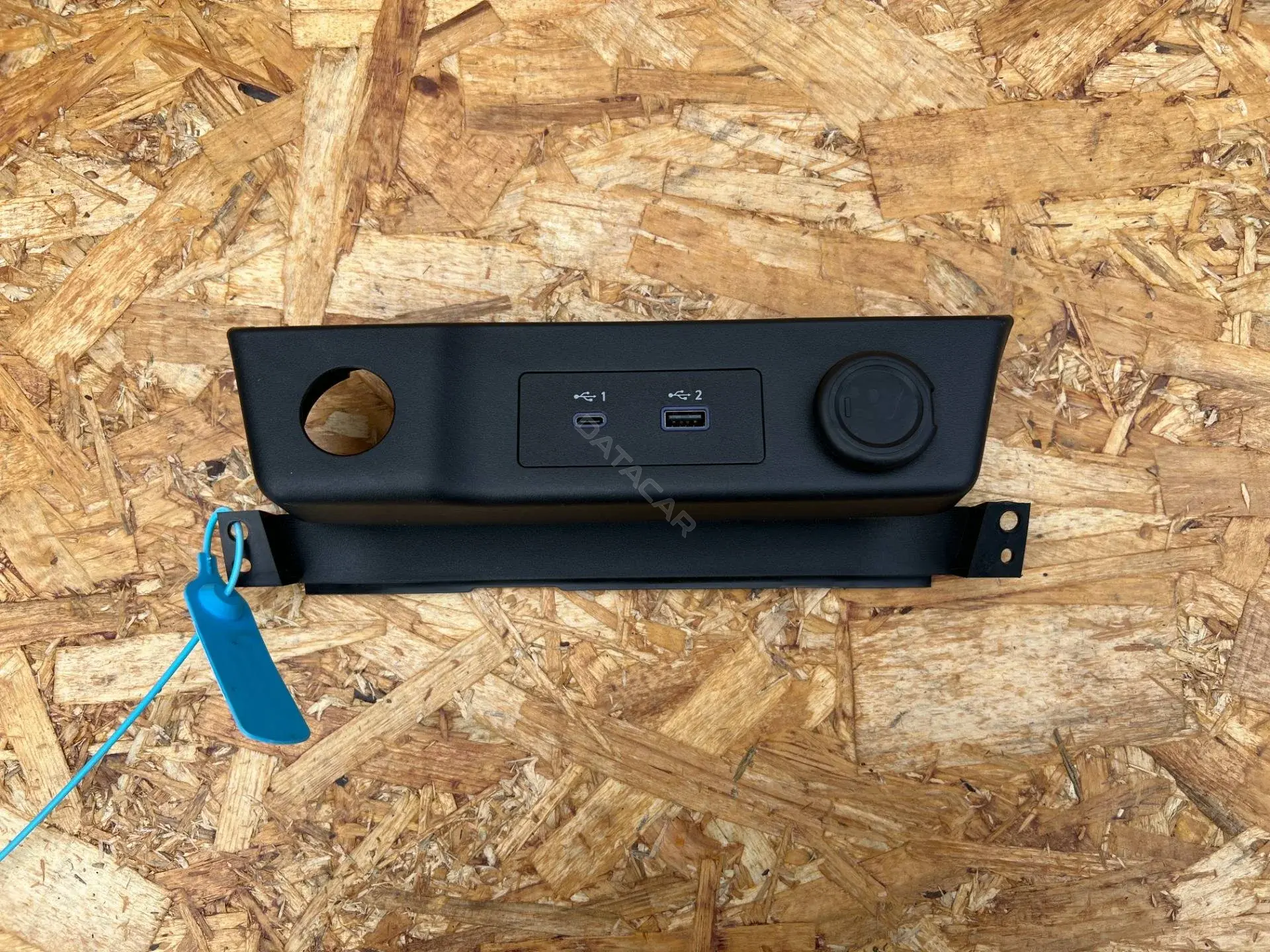 Разъем AUX / USB 969126RB0A, 969ZF6RB0A