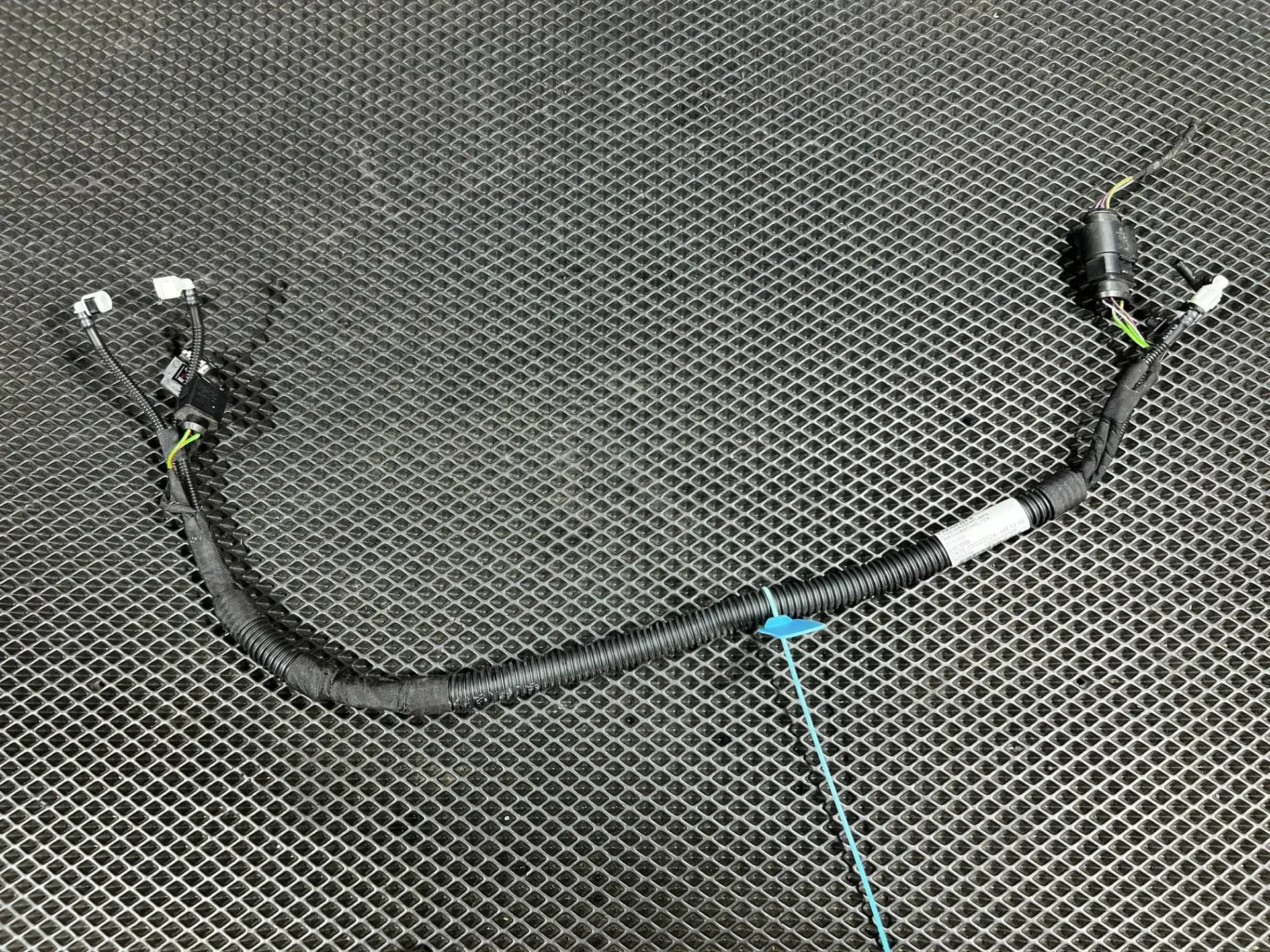 Проводка 5NA971081C