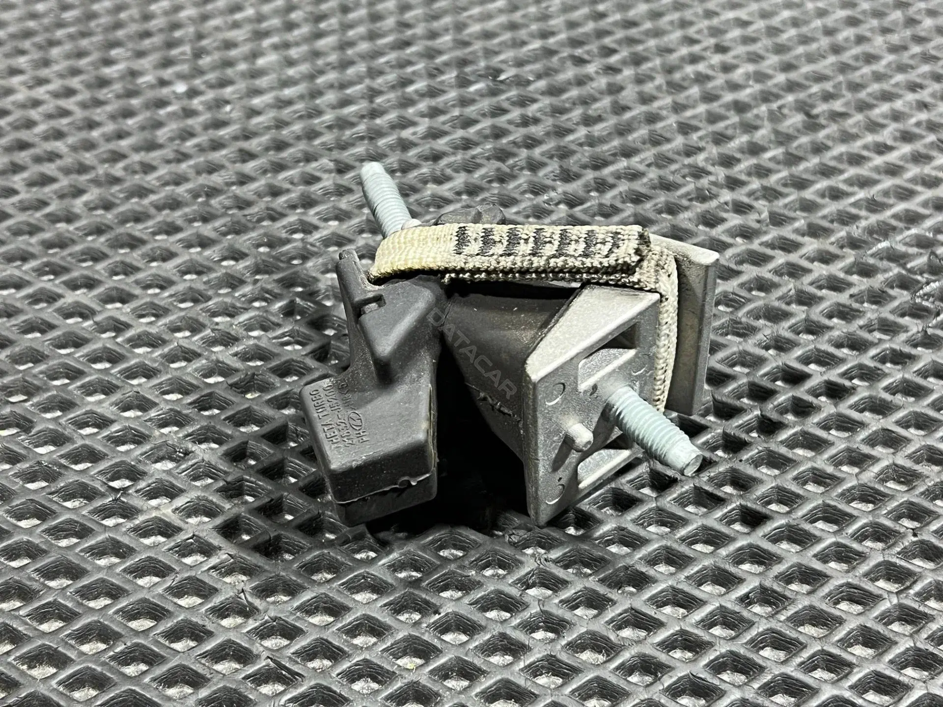 Подушка КПП 21832-J5200